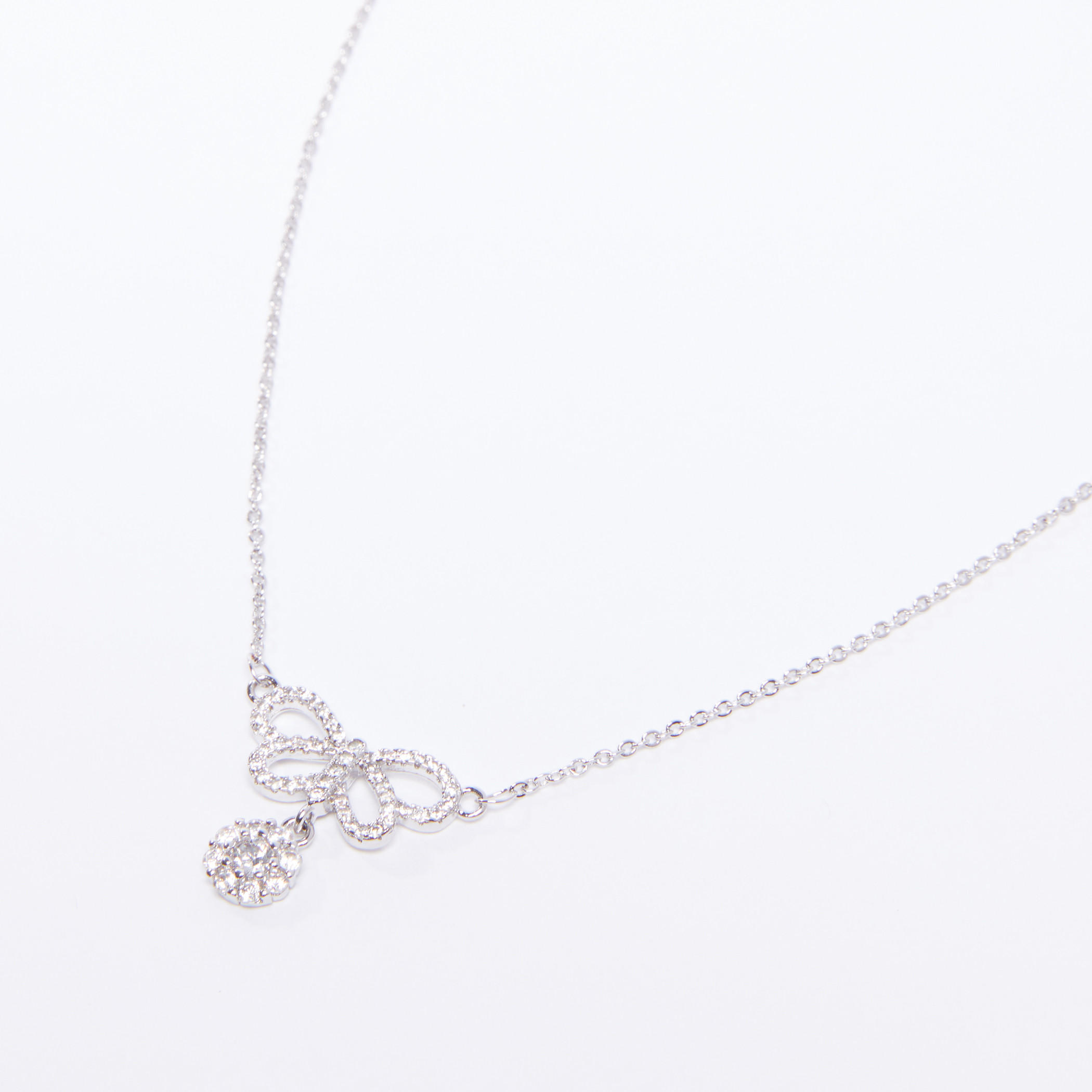 قلادة بدلّاية مرصّعة ومشبك إغلاق-women-watchesandjewellery-jewellery-necklacesandpendants-image-1