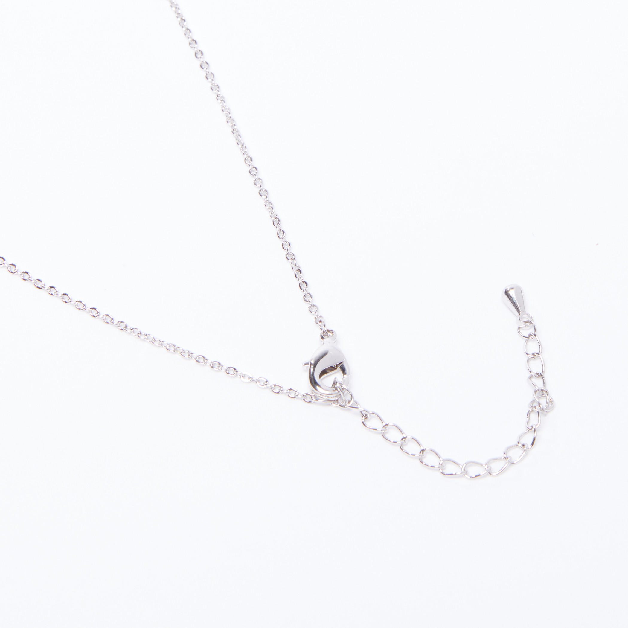قلادة بدلّاية مرصّعة ومشبك إغلاق-women-watchesandjewellery-jewellery-necklacesandpendants-image-3
