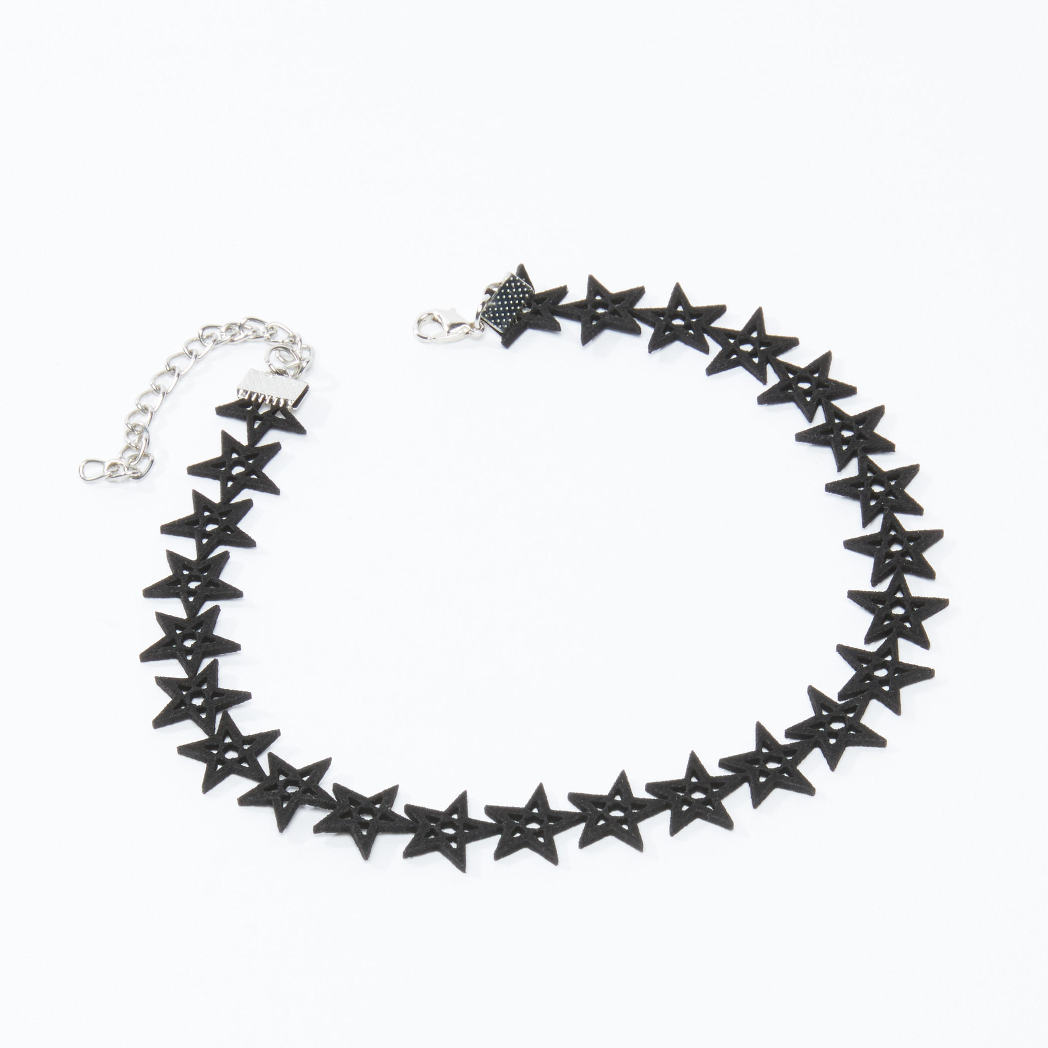 قلادة شوكر مفرّغة بالليزر بمشبك إغلاق-women-watchesandjewellery-jewellery-necklacesandpendants-image-1