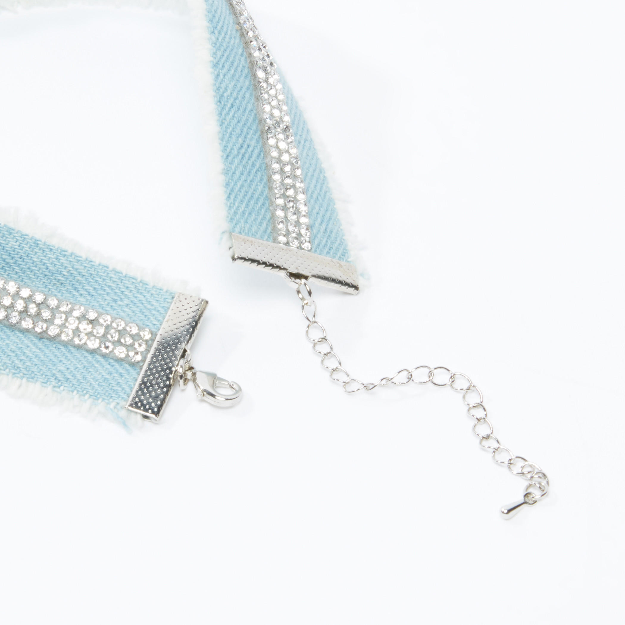 قلادة طوق مرصّعة بمشبك إغلاق-women-watchesandjewellery-jewellery-necklacesandpendants-image-3