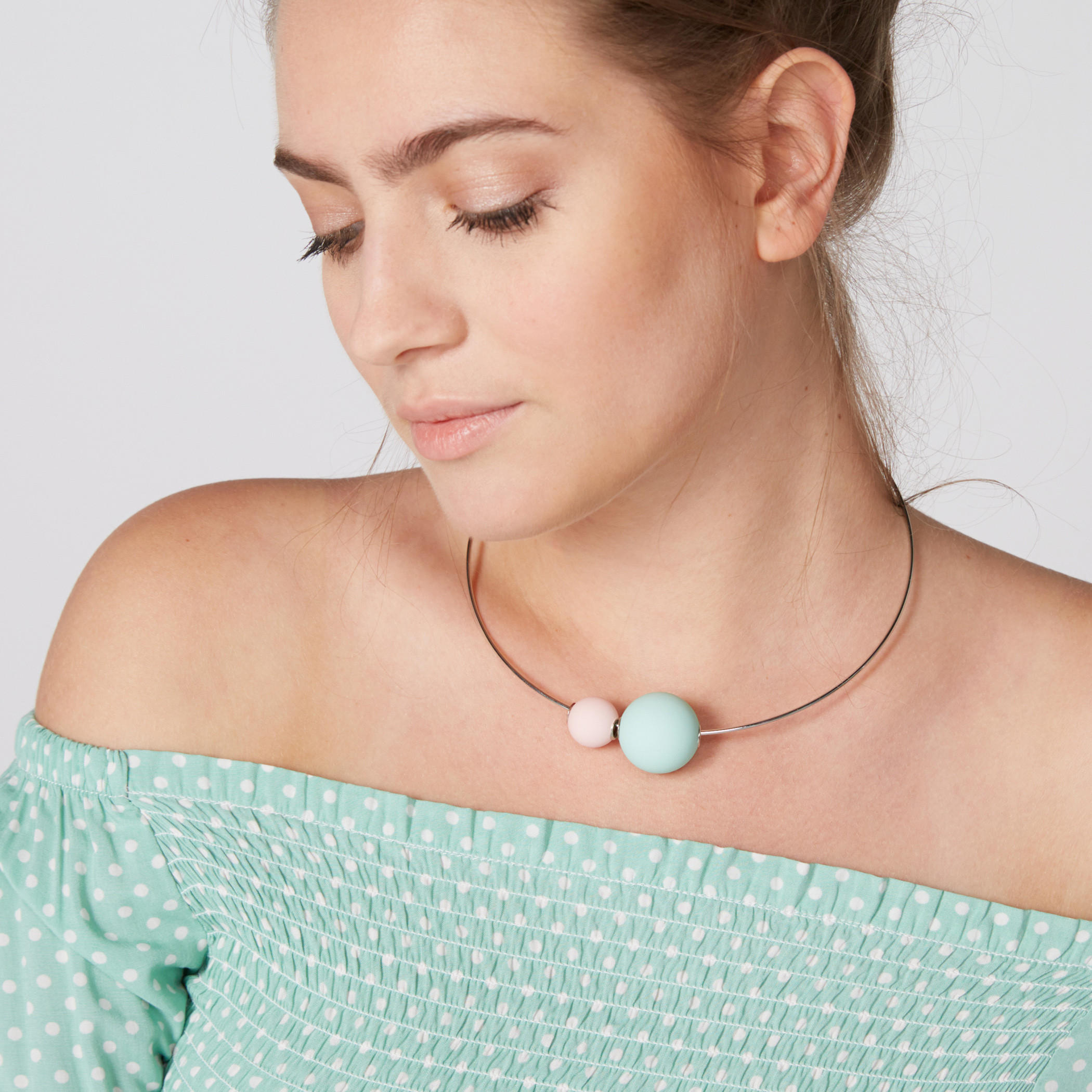 قلادة ميتاليك بخطافة إغلاق-women-watchesandjewellery-jewellery-necklacesandpendants-image-2