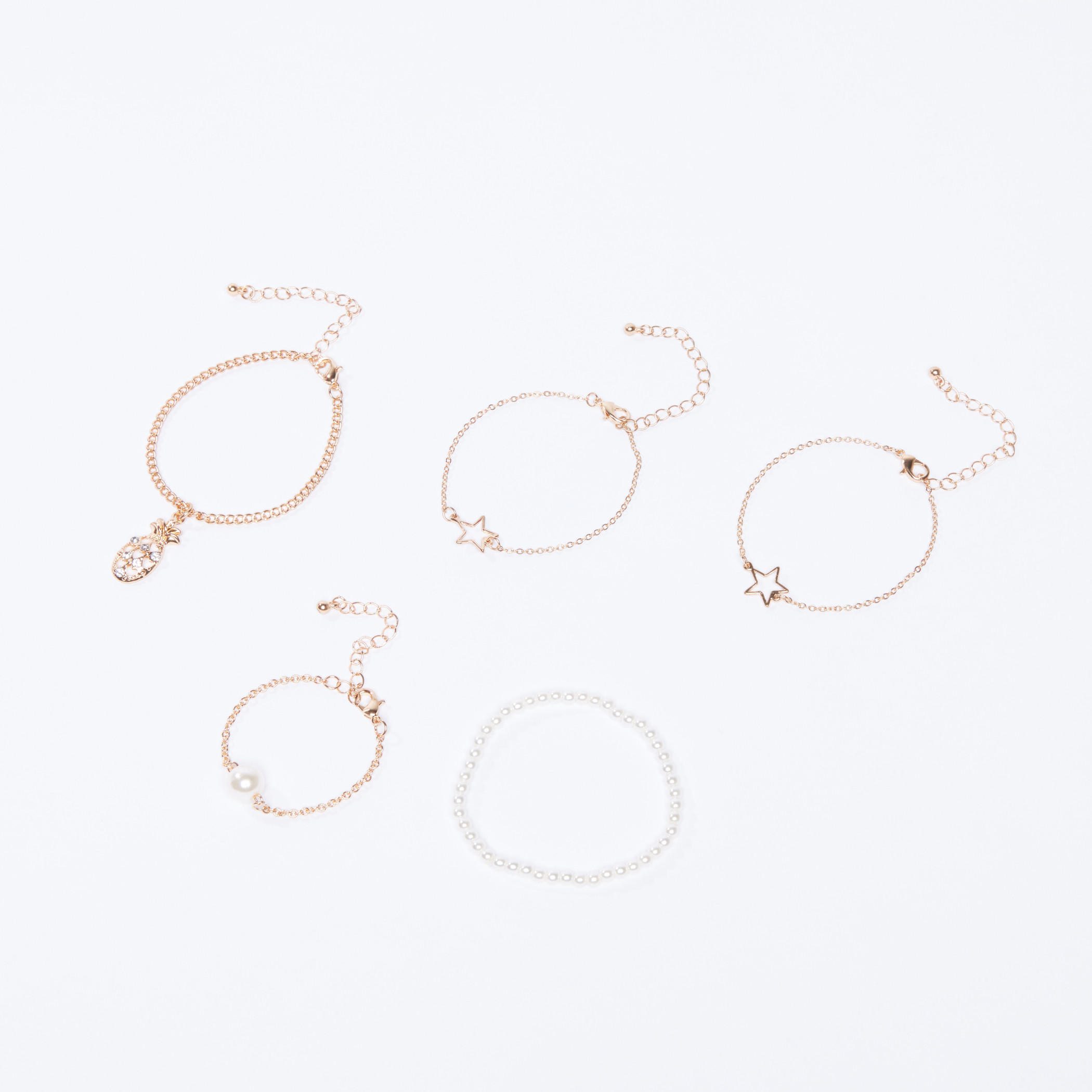 طقم أساور متنوعة من 5 قطع-women-watchesandjewellery-jewellery-banglesandbracelets-image-1