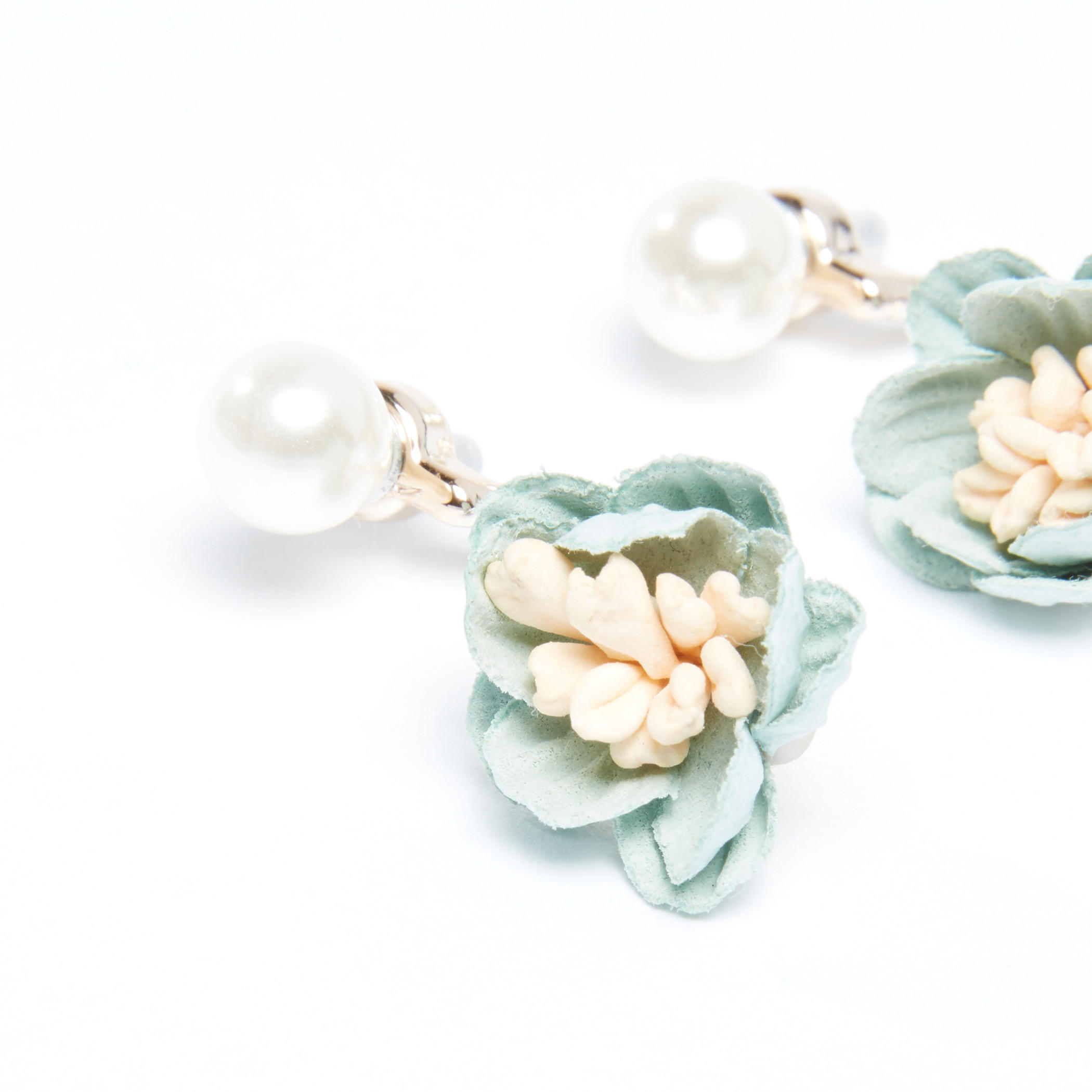 Floral Pearl Detail Earrings with Push Back Closure-women-watchesandjewellery-jewellery-earrings-image-1