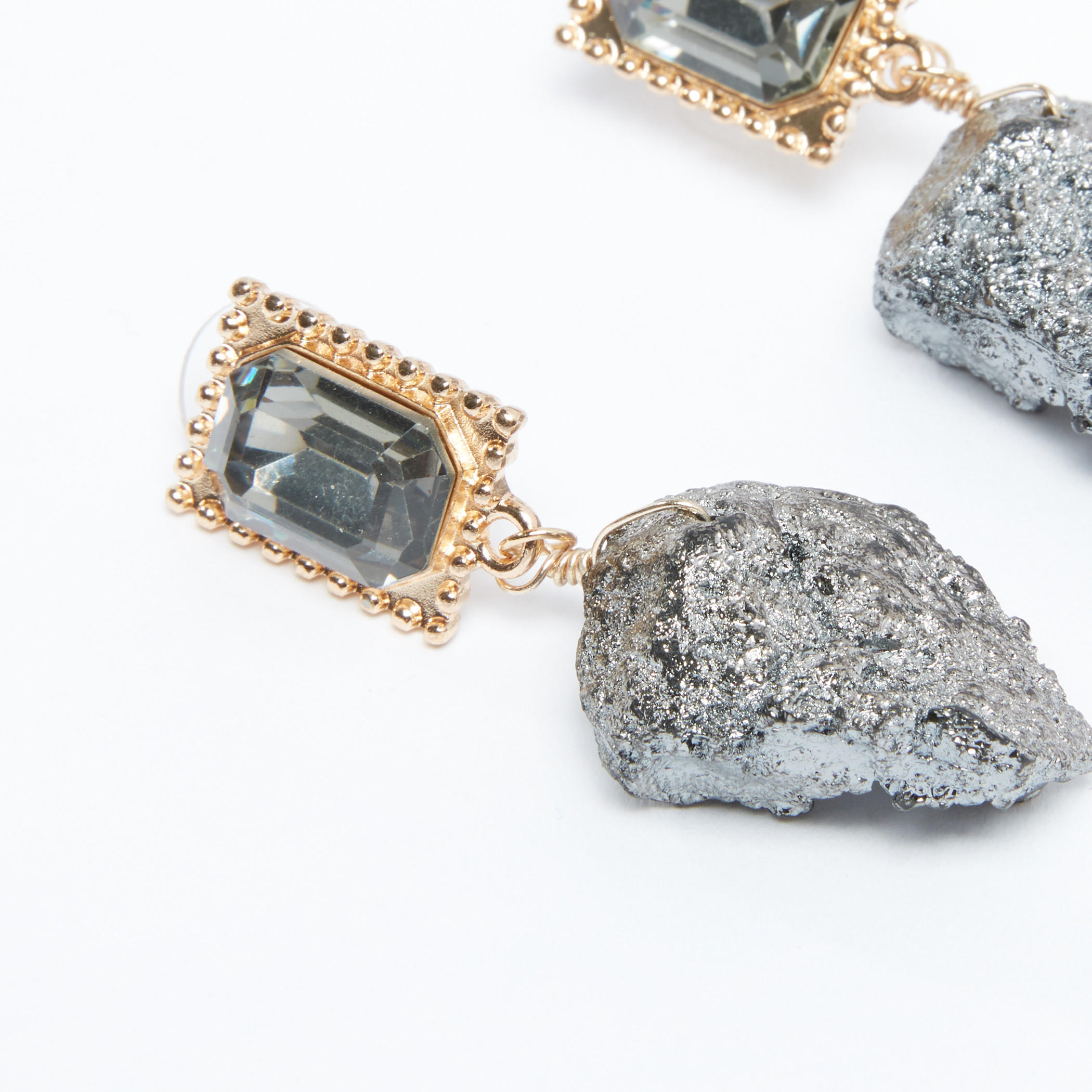 Studded Dangling Earrings with Push Back Closure-women-watchesandjewellery-jewellery-earrings-image-4
