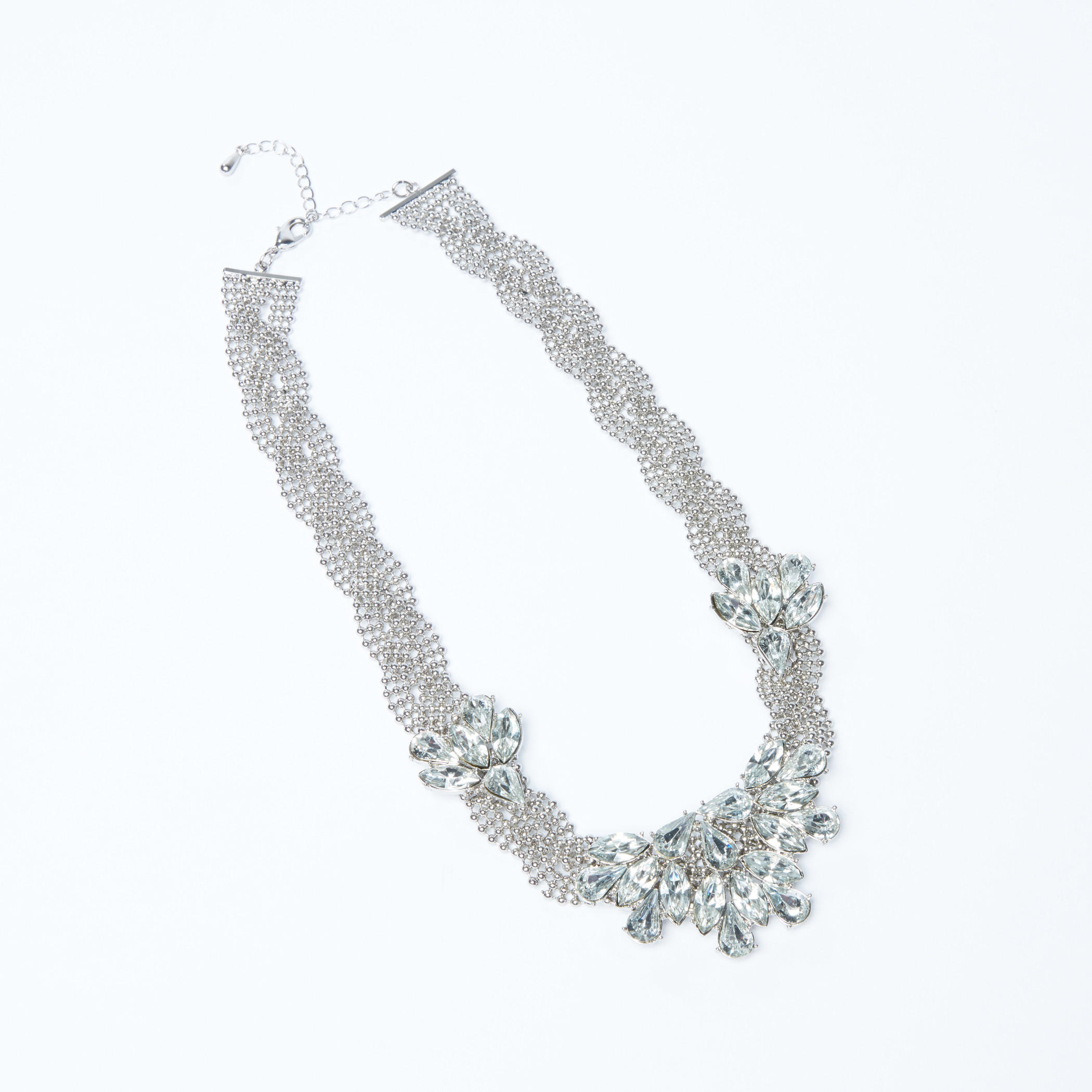 قلادة ميتاليك مرصّعة بمشبك إغلاق-women-watchesandjewellery-jewellery-necklacesandpendants-image-2