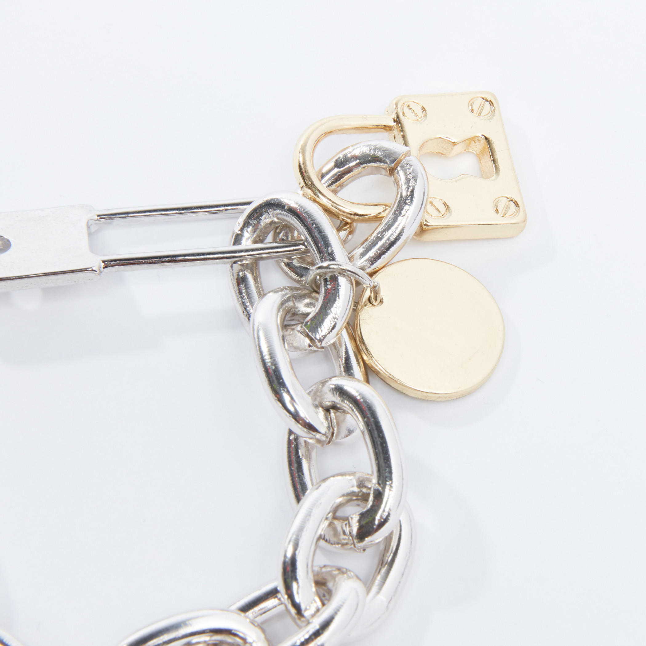 اسوارة سلسلة ميتاليك بمشبك إغلاق-women-watchesandjewellery-jewellery-banglesandbracelets-image-2