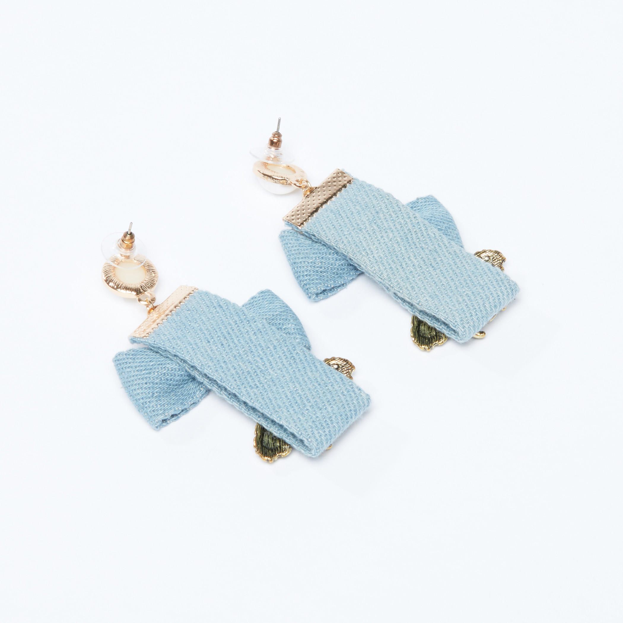 أقراط مزينة بمكبس إغلاق-women-watchesandjewellery-jewellery-earrings-image-1