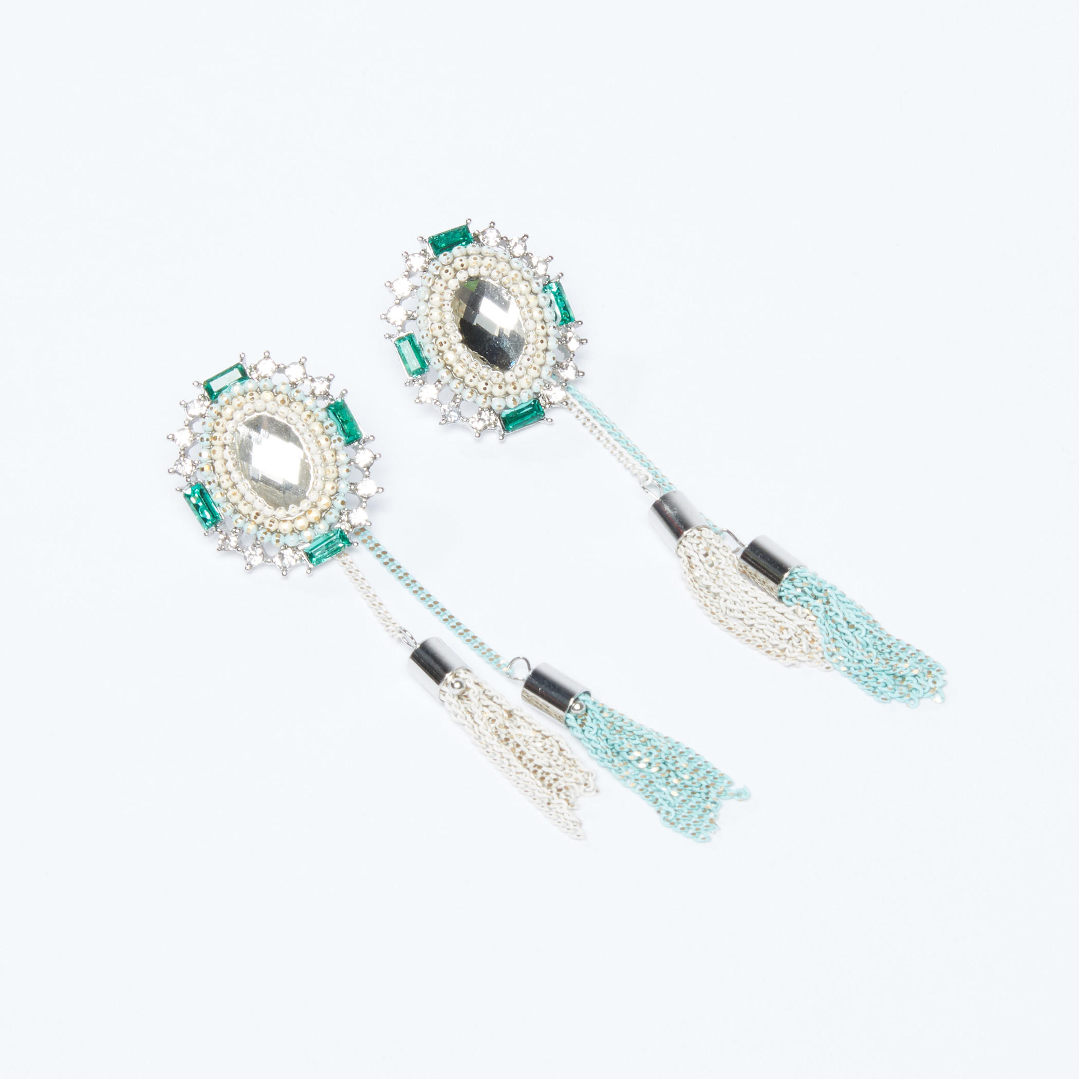 أقراط مرصعة بشراشيب ومكبس إغلاق-women-watchesandjewellery-jewellery-earrings-image-2