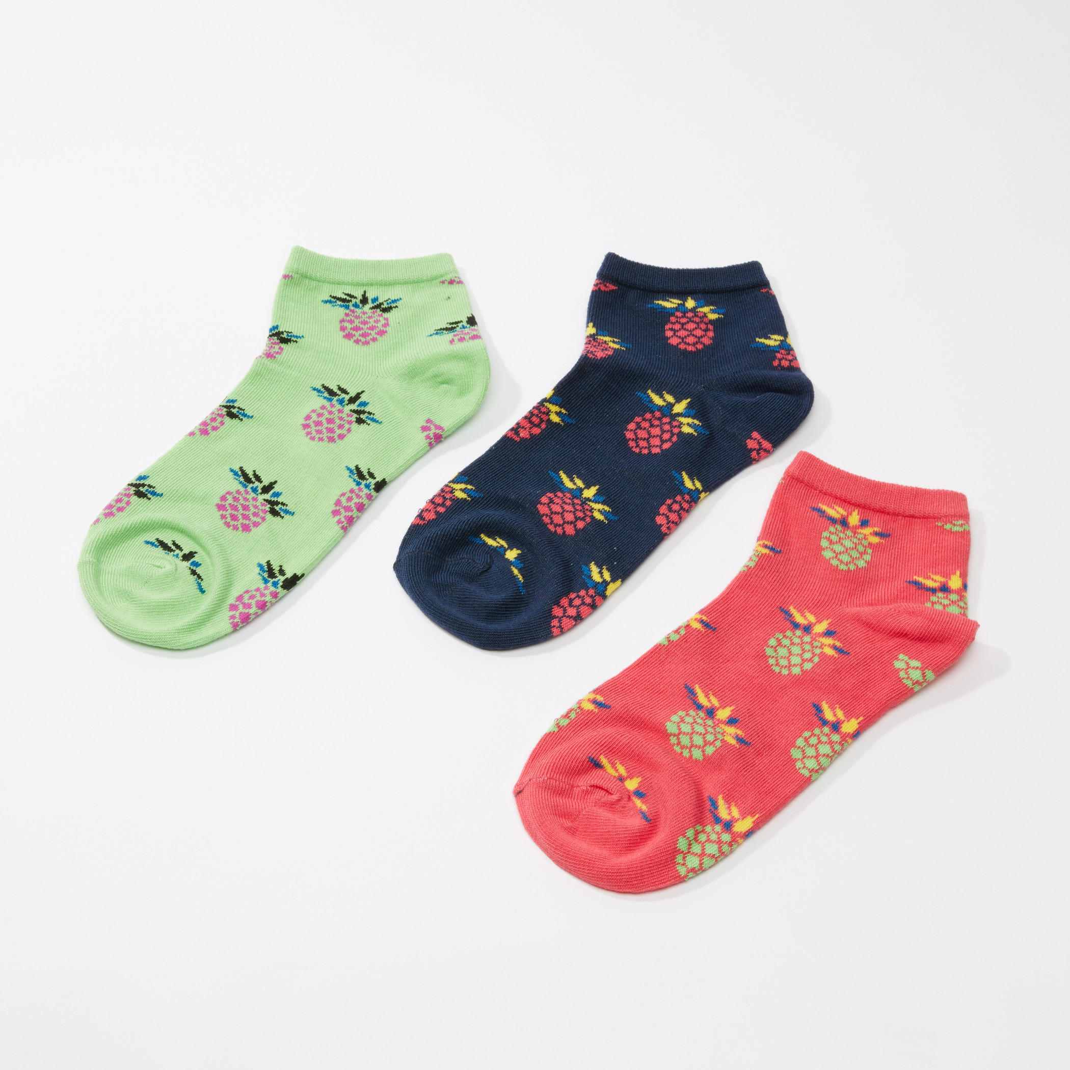 جوارب بطول الكاحل بطبعات - طقم من 3 أزواج-women-socksandstockings-image-3