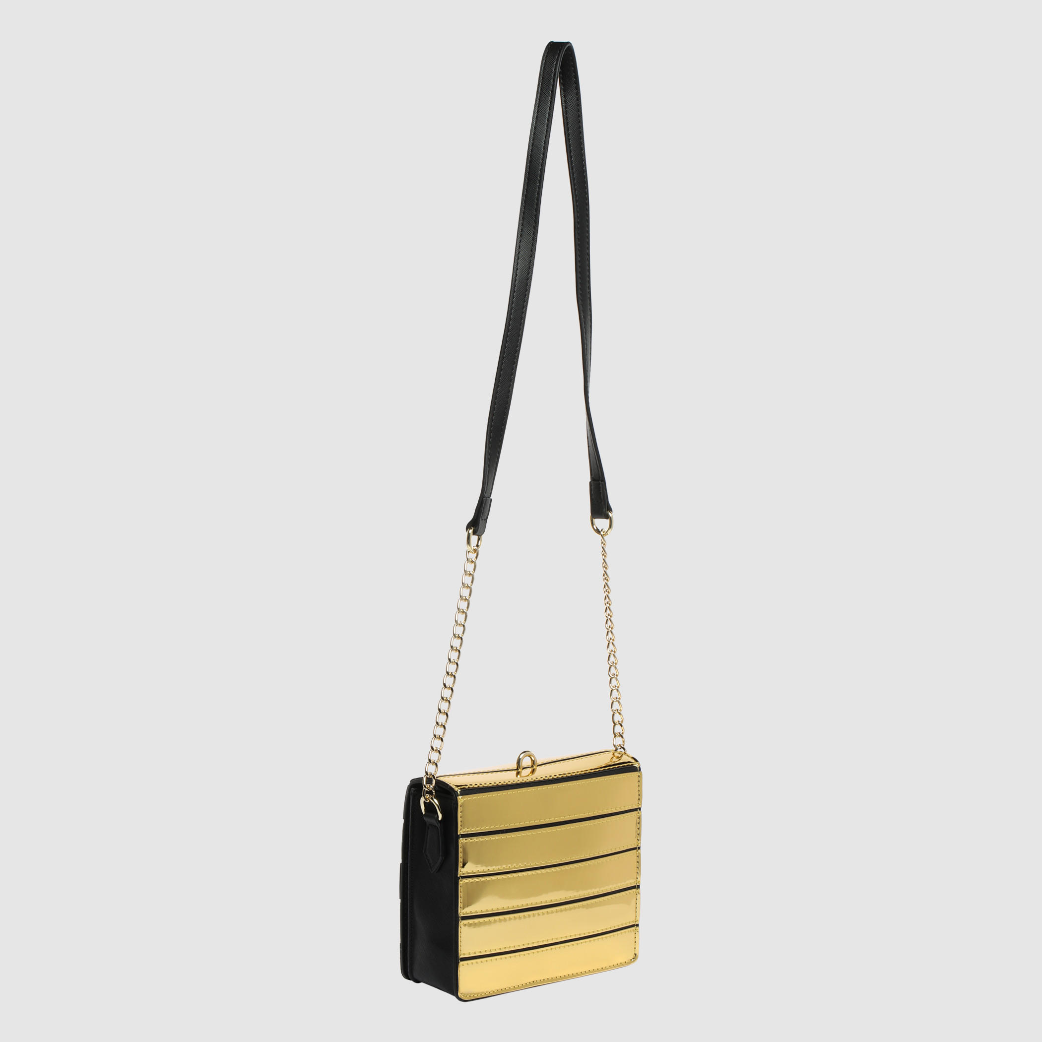 حقيبة كروس بودي ميتاليك بطيّة-women-bagsandwallets-handbags-image-3