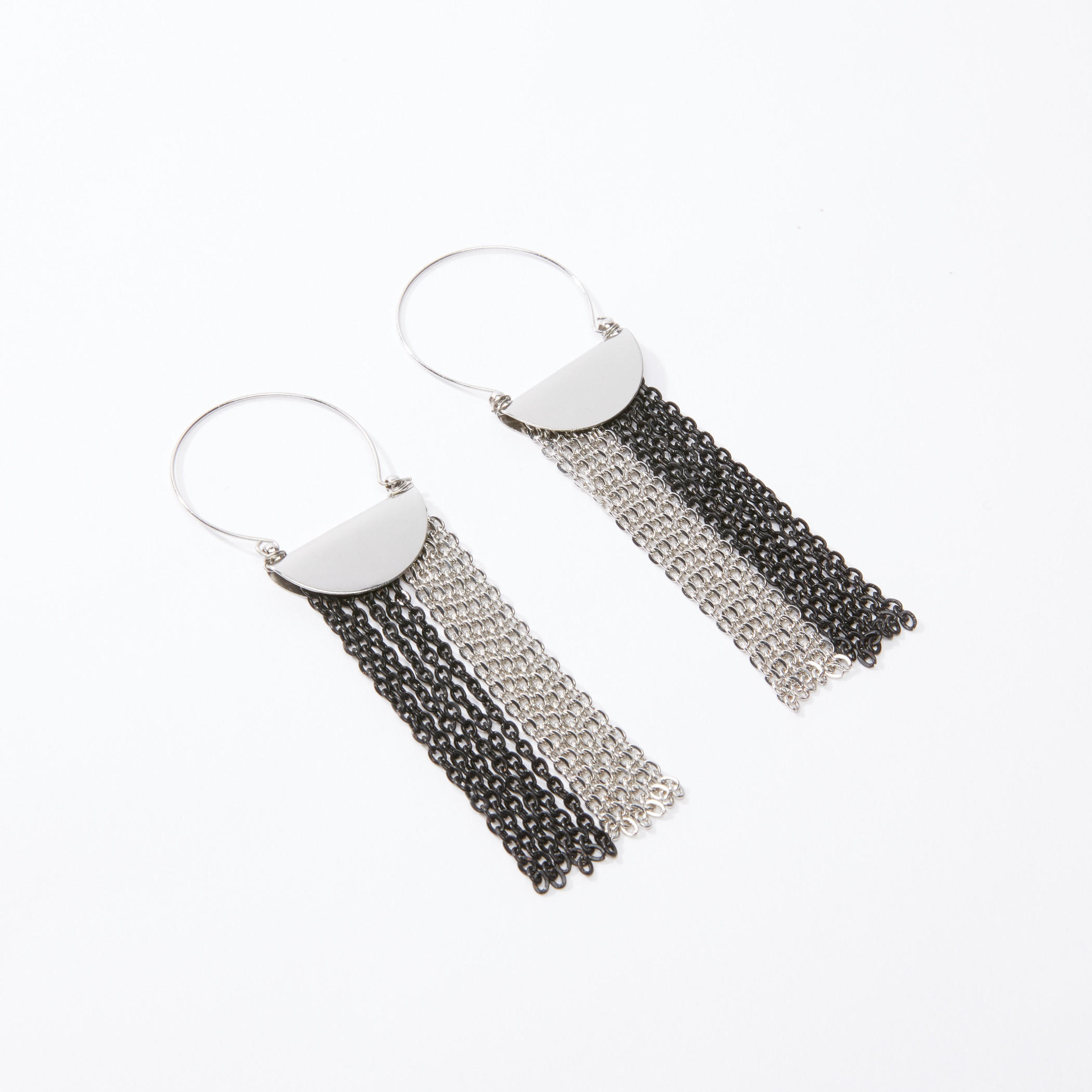أقراط بسلاسل متدلية متعددة ومشبك إغلاق-women-watchesandjewellery-jewellery-earrings-image-1