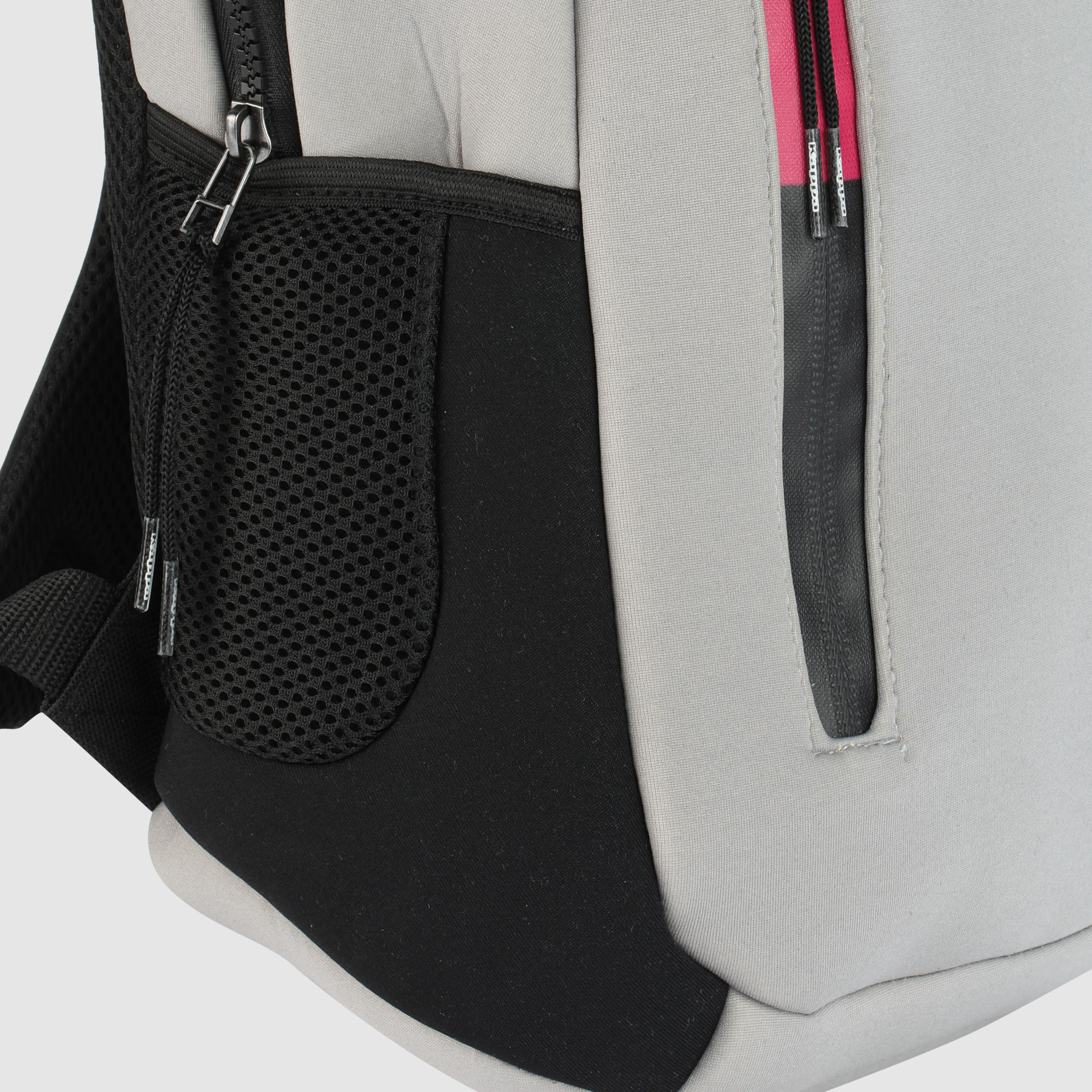 حقيبة ظهر بطبعات وسحّاب إغلاق من كابا-women-bagsandwallets-handbags-image-2