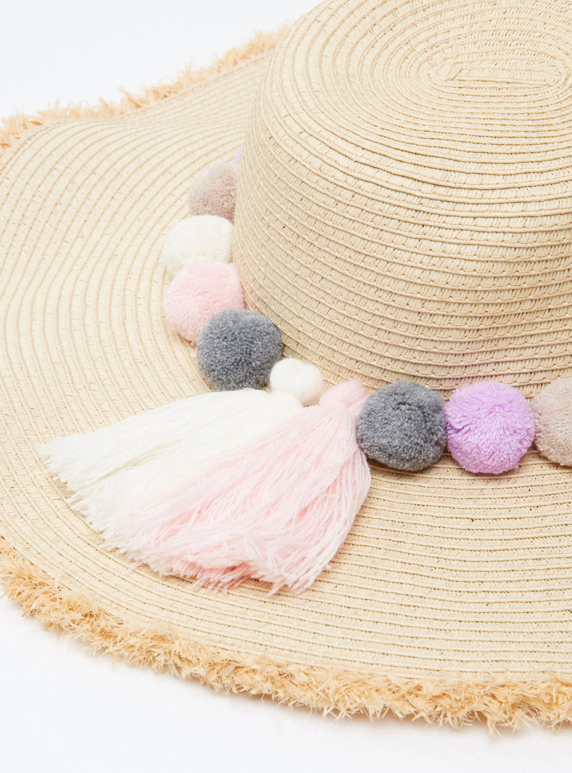 قبّعة سترو بارزة الملمس مزيّنة بكرات بوم بوم-women-clothingaccessories-capsandhats-image-4