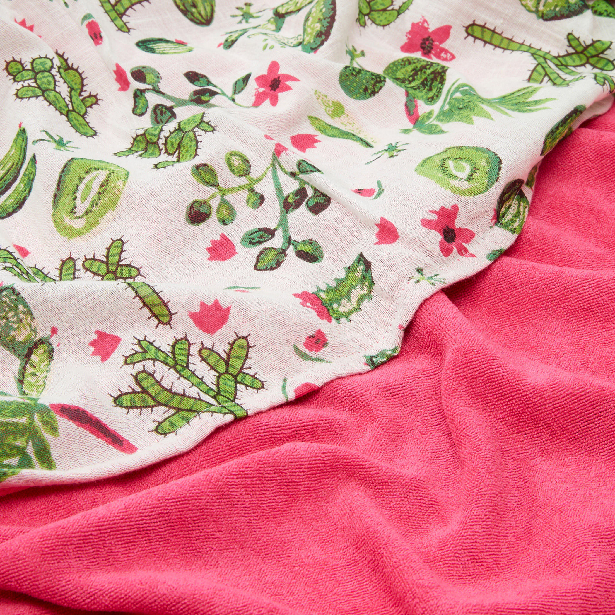 وشاح بطبعات يستخدم على الوجهين-women-clothingaccessories-scarves-image-2