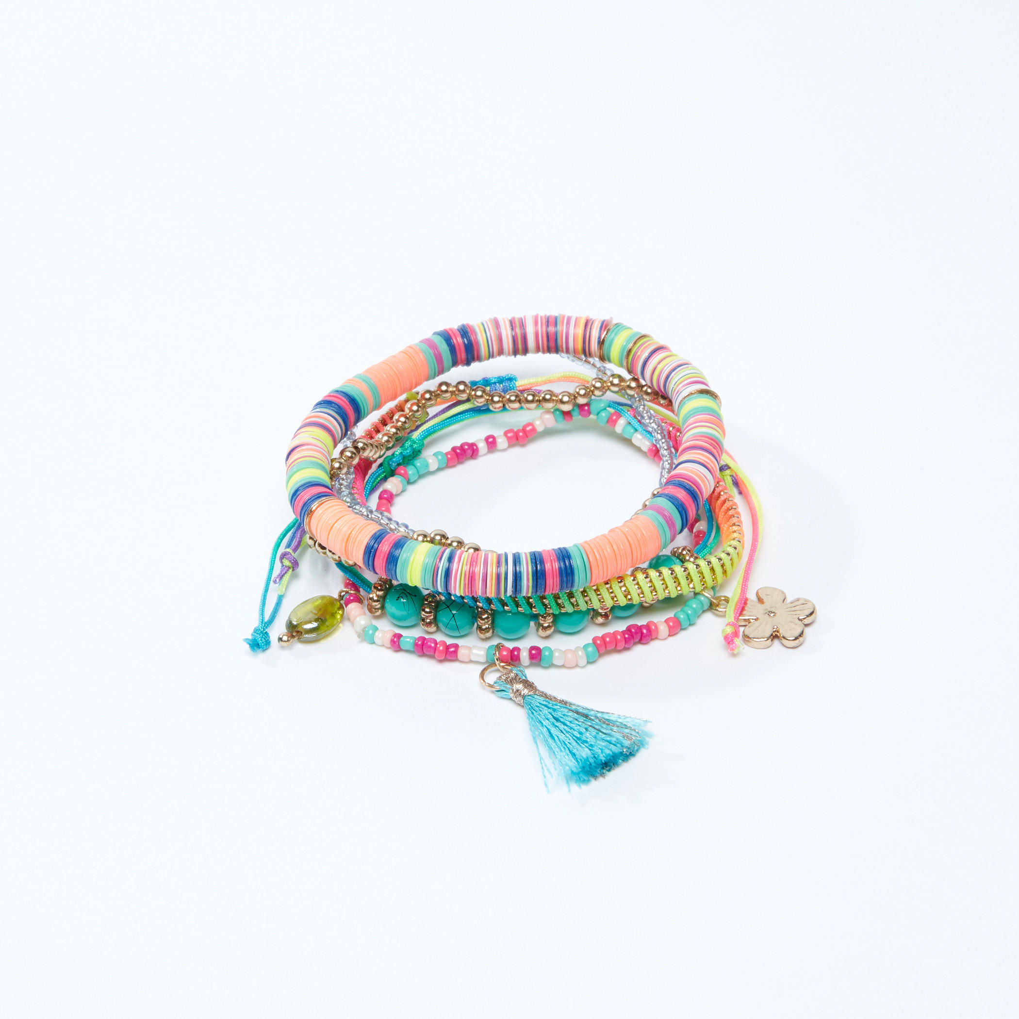 أساور مزيّنة متنوعة - طقم من 6 قطع-women-watchesandjewellery-jewellery-banglesandbracelets-image-1