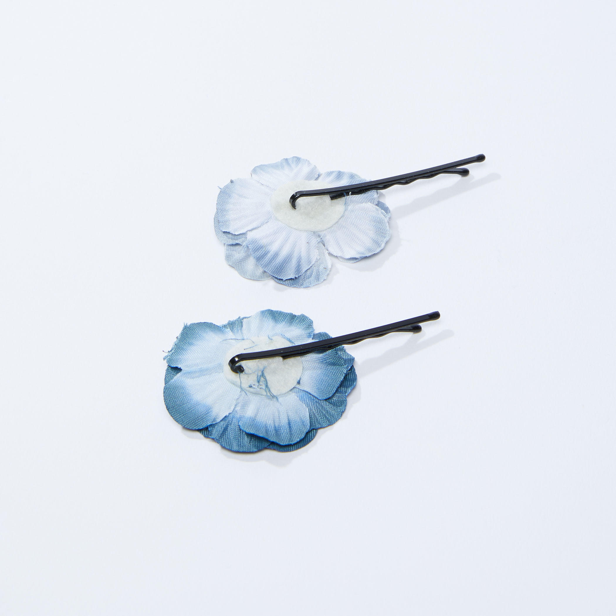 دبوس شعر بزخارف الأزهار - طقم من قطعتين-women-hairaccessories-image-2