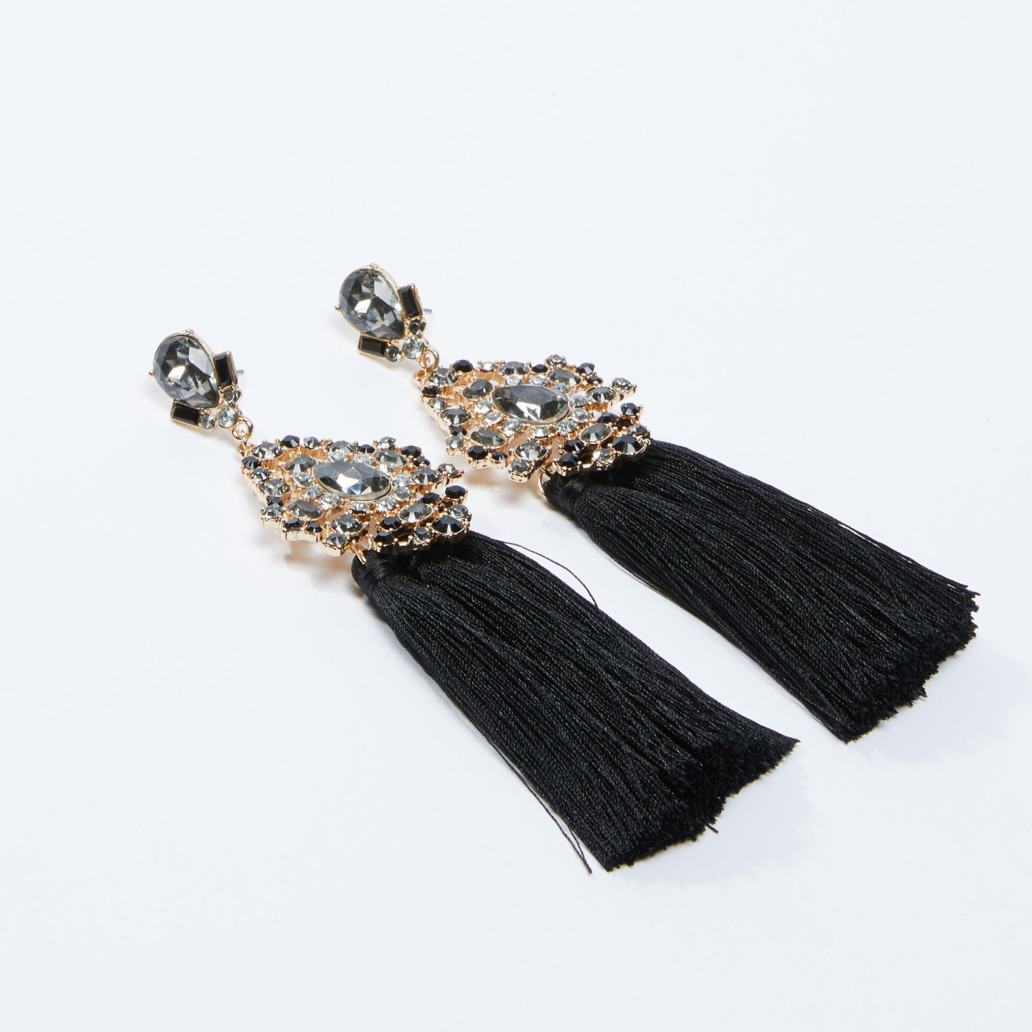 أقراط متدليّة مرصّعة بشُرّابات ومكبس إغلاق-women-watchesandjewellery-jewellery-earrings-image-1