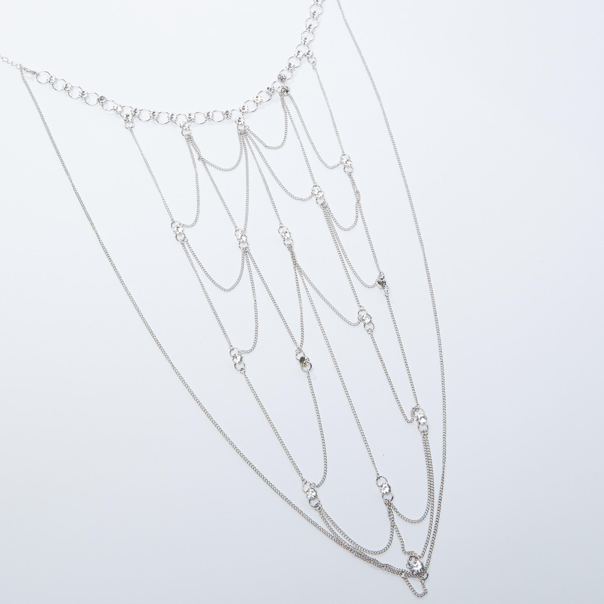 قلادة مرصّعة بطبقات متعددة ومشبك للإغلاق-women-watchesandjewellery-jewellery-necklacesandpendants-image-2