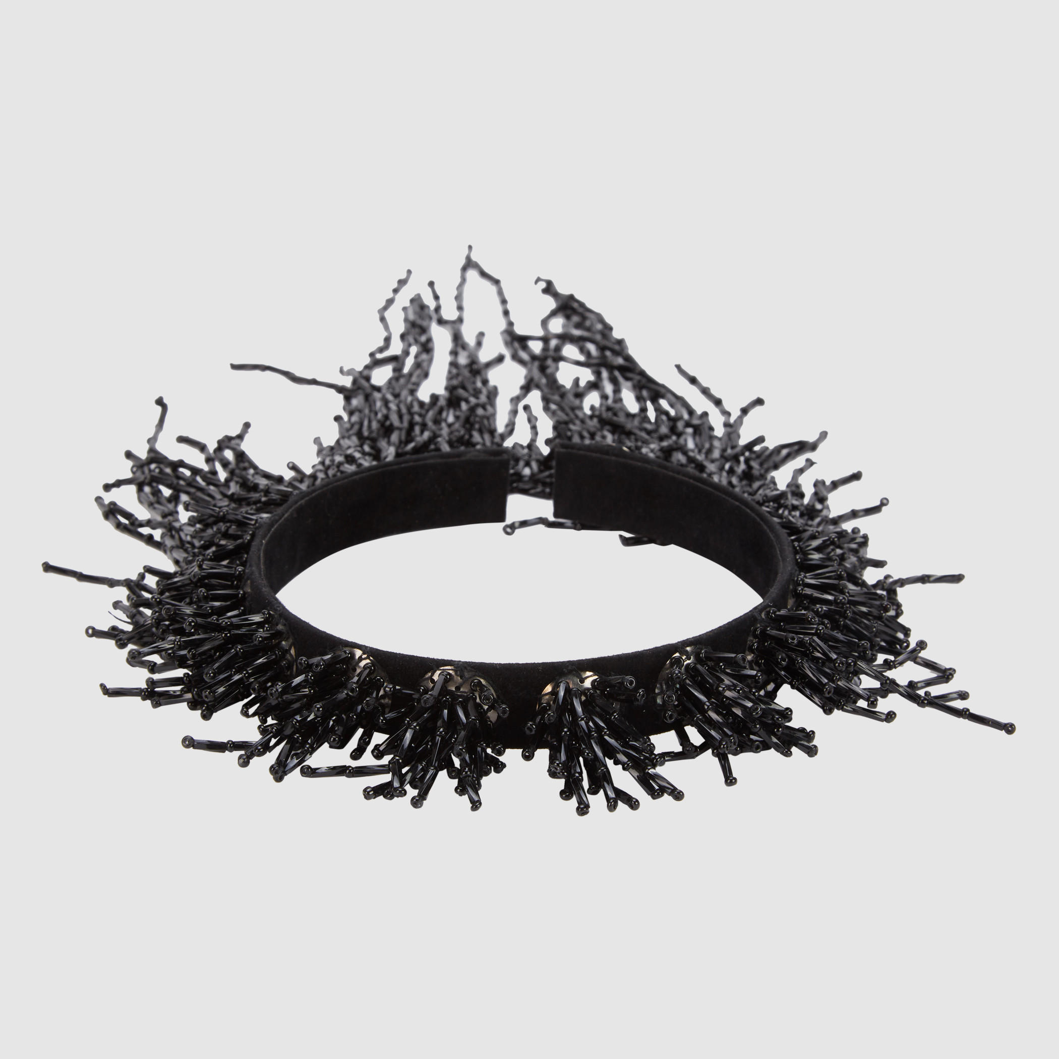 Choker Necklace with Fringes-women-watchesandjewellery-jewellery-necklacesandpendants-image-3