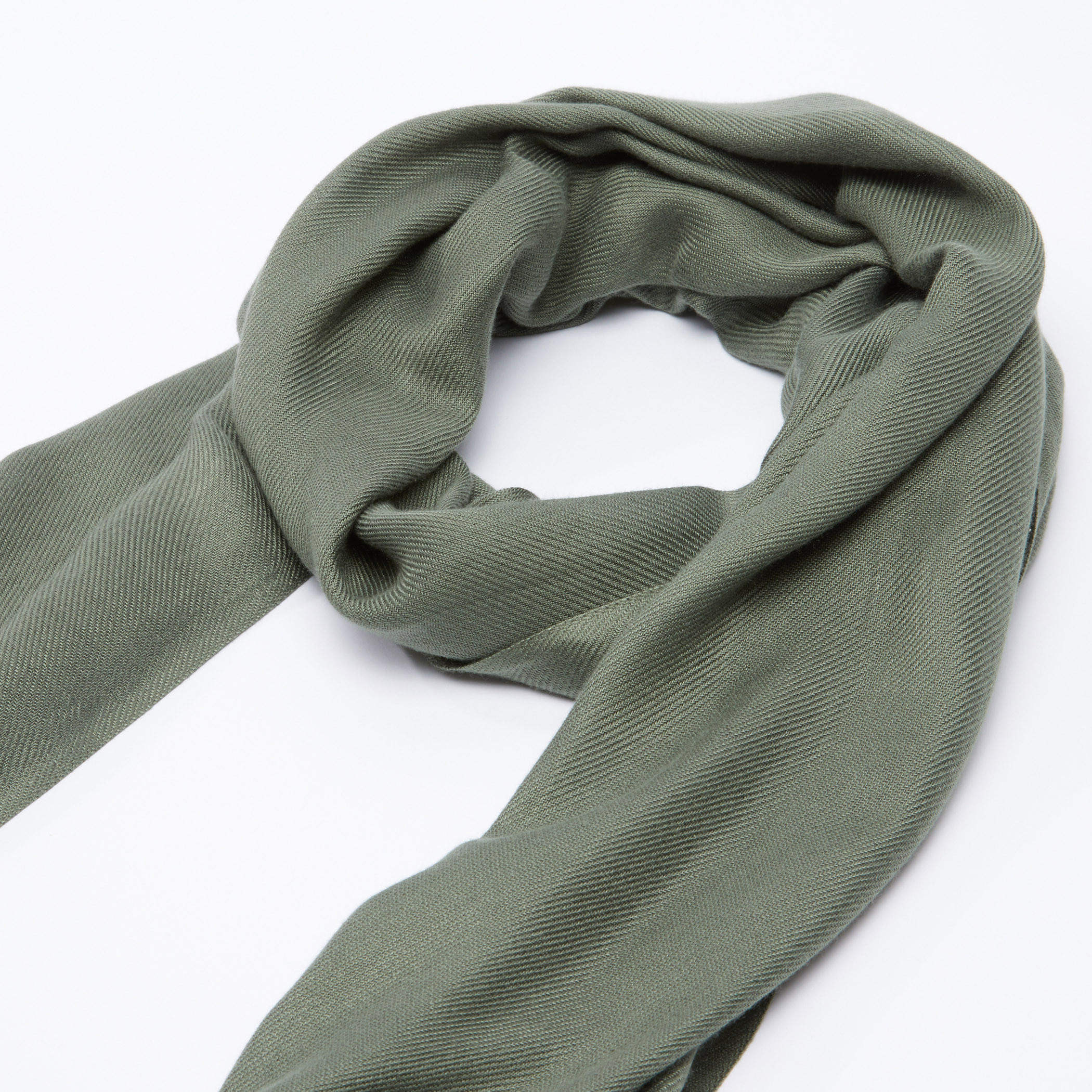 وشاح بارز الملمس بشرّابات-women-clothingaccessories-scarves-image-1