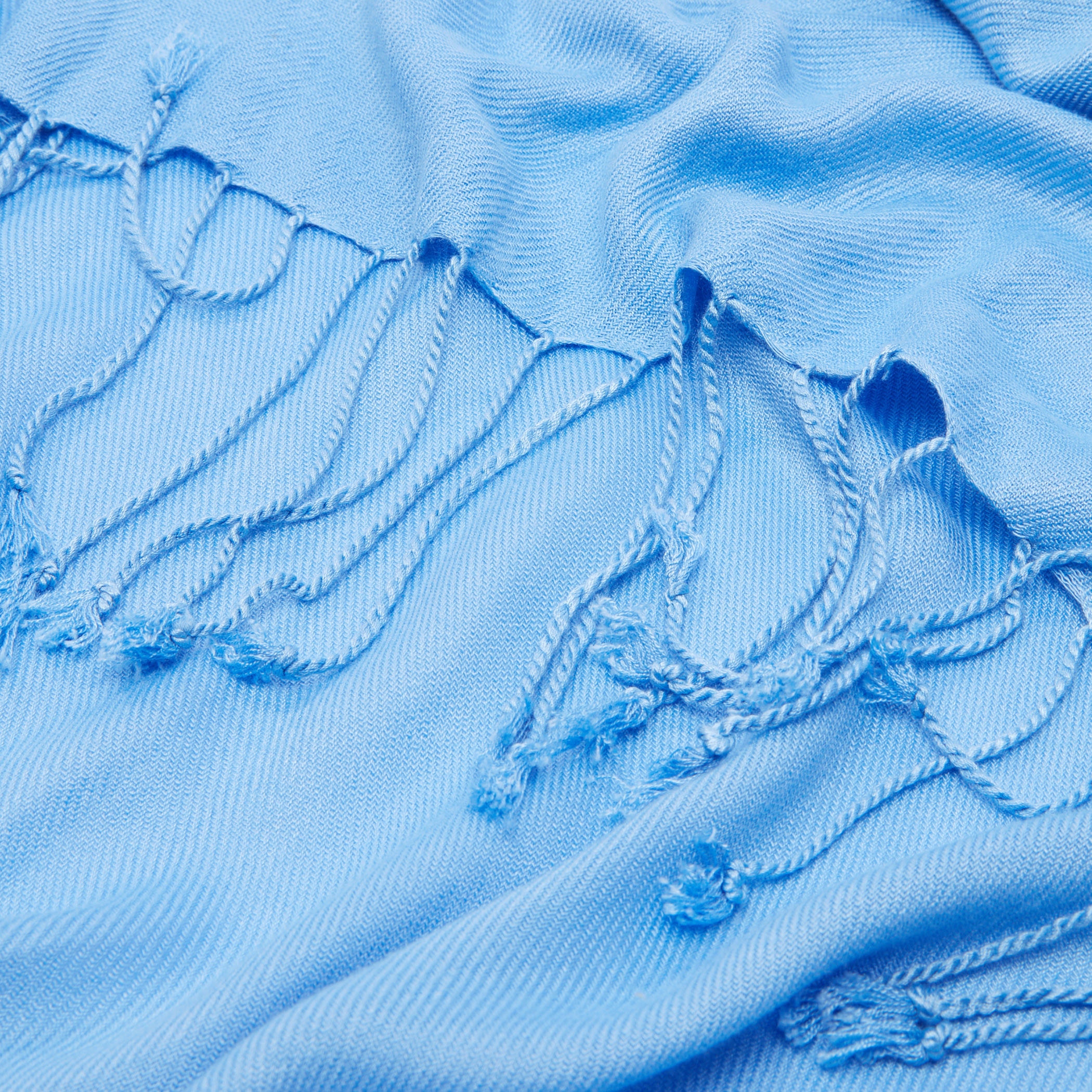 وشاح بارز الملمس بشرّابات-women-clothingaccessories-scarves-image-2