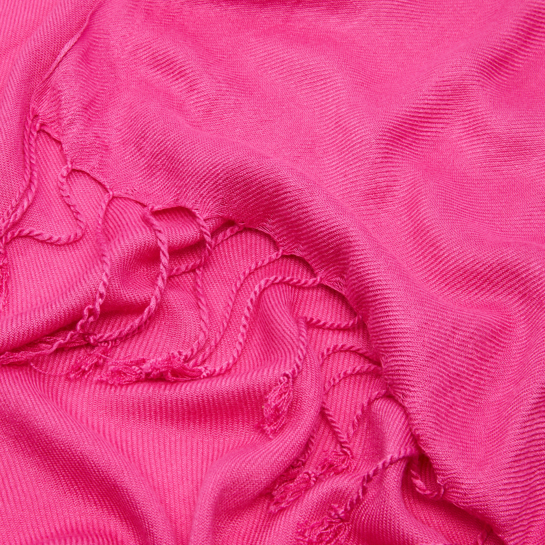 وشاح بارز الملمس بشرّابات-women-clothingaccessories-scarves-image-2