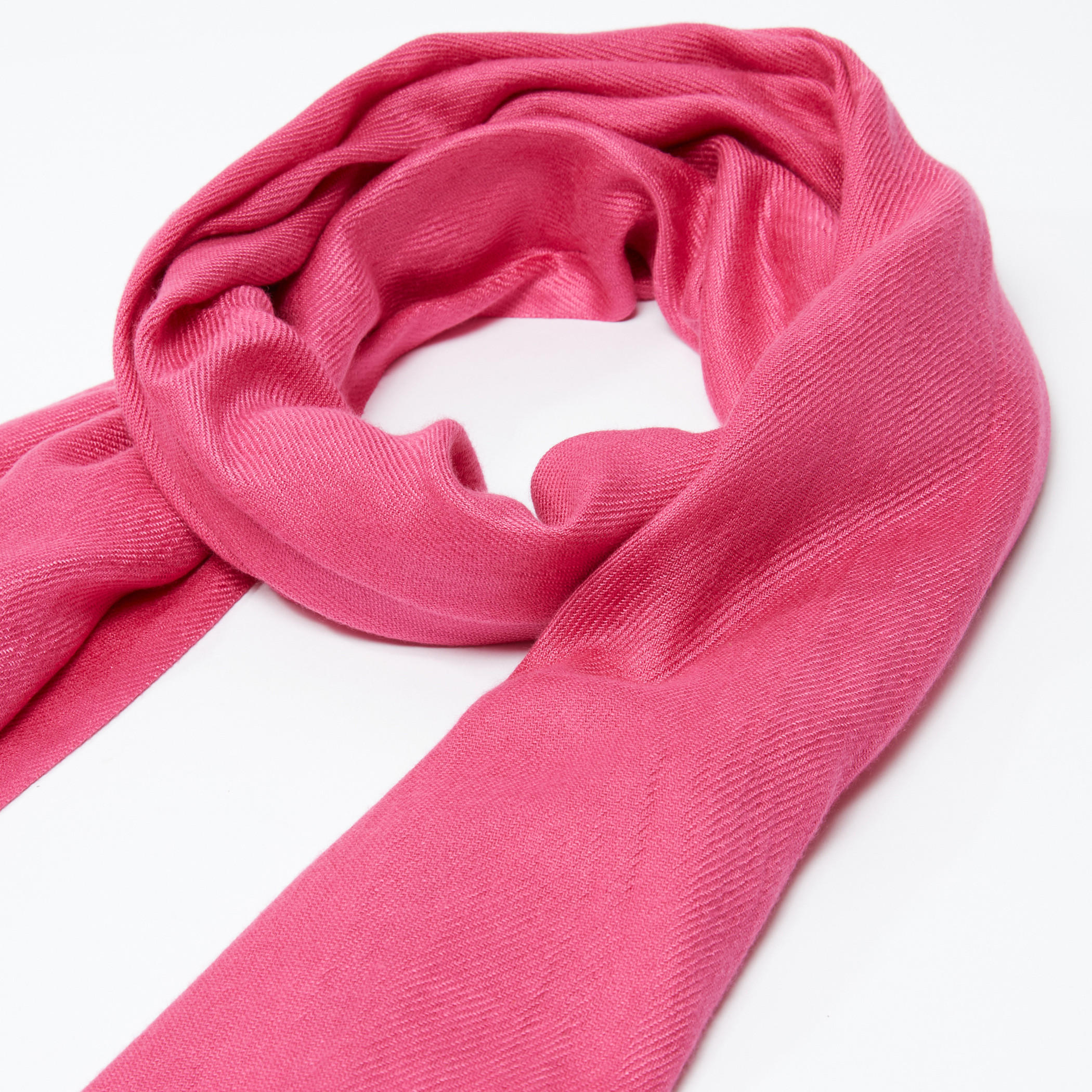 وشاح مستطيل بارز الملمس بشرّابات-women-clothingaccessories-scarves-image-2