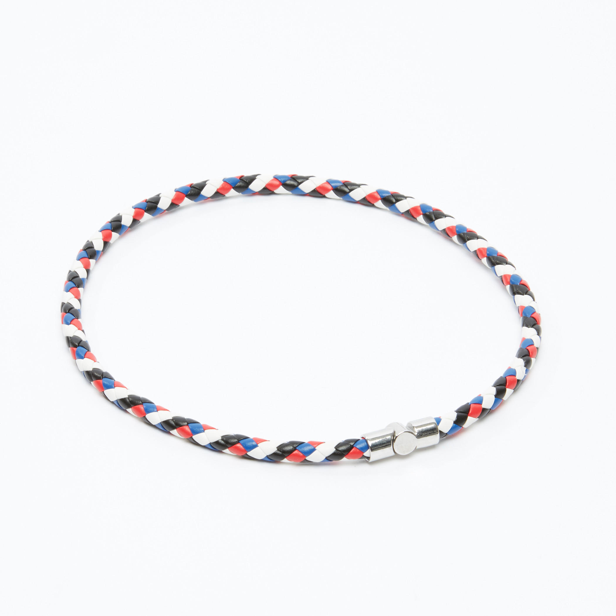 شريطة معصم بارزة الملمس بتفاصيل ميتاليك -men-watchesandjewellery-necklacesandpendants-image-2