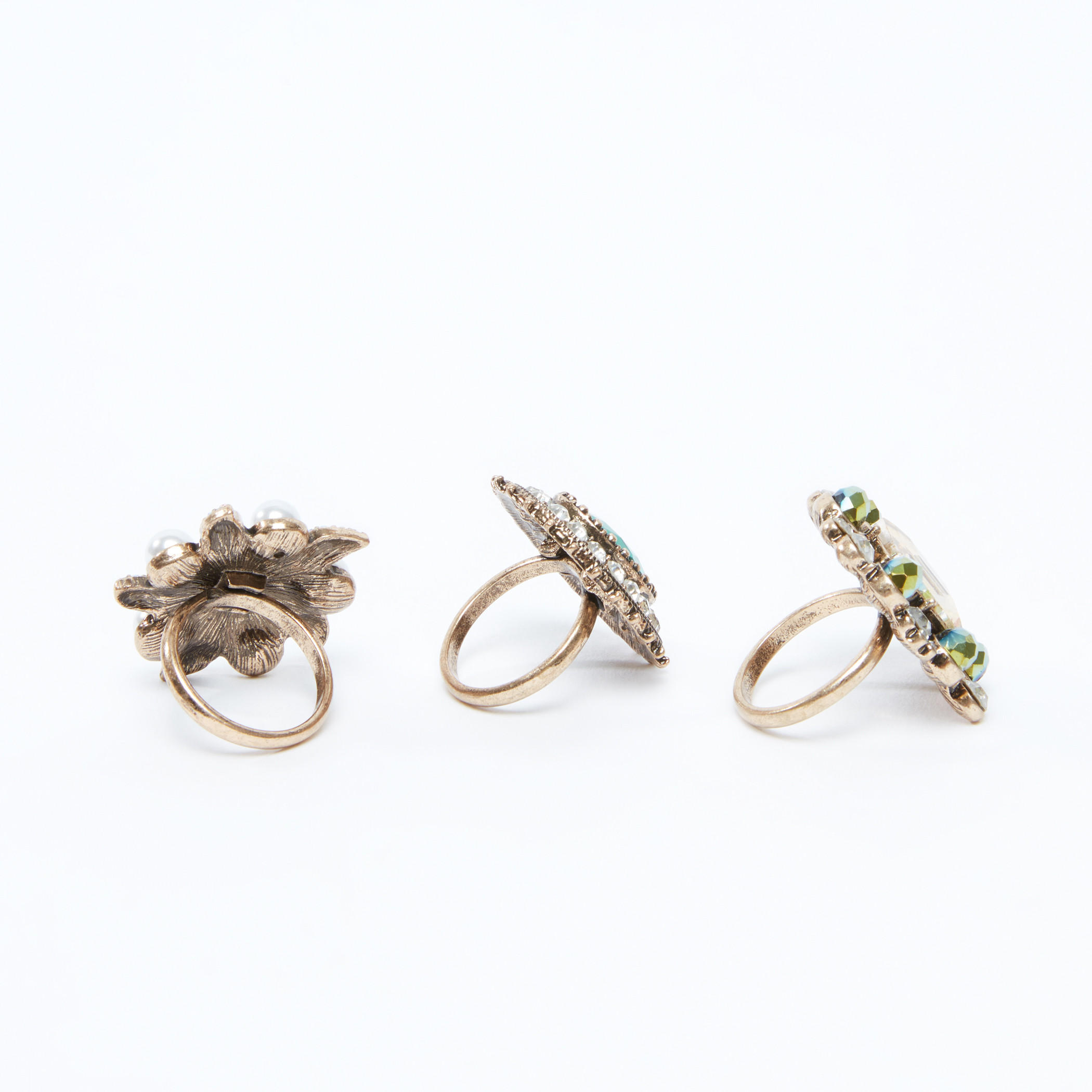 خواتم مرصعة - طقم من 3 قطع-women-watchesandjewellery-jewellery-rings-image-3