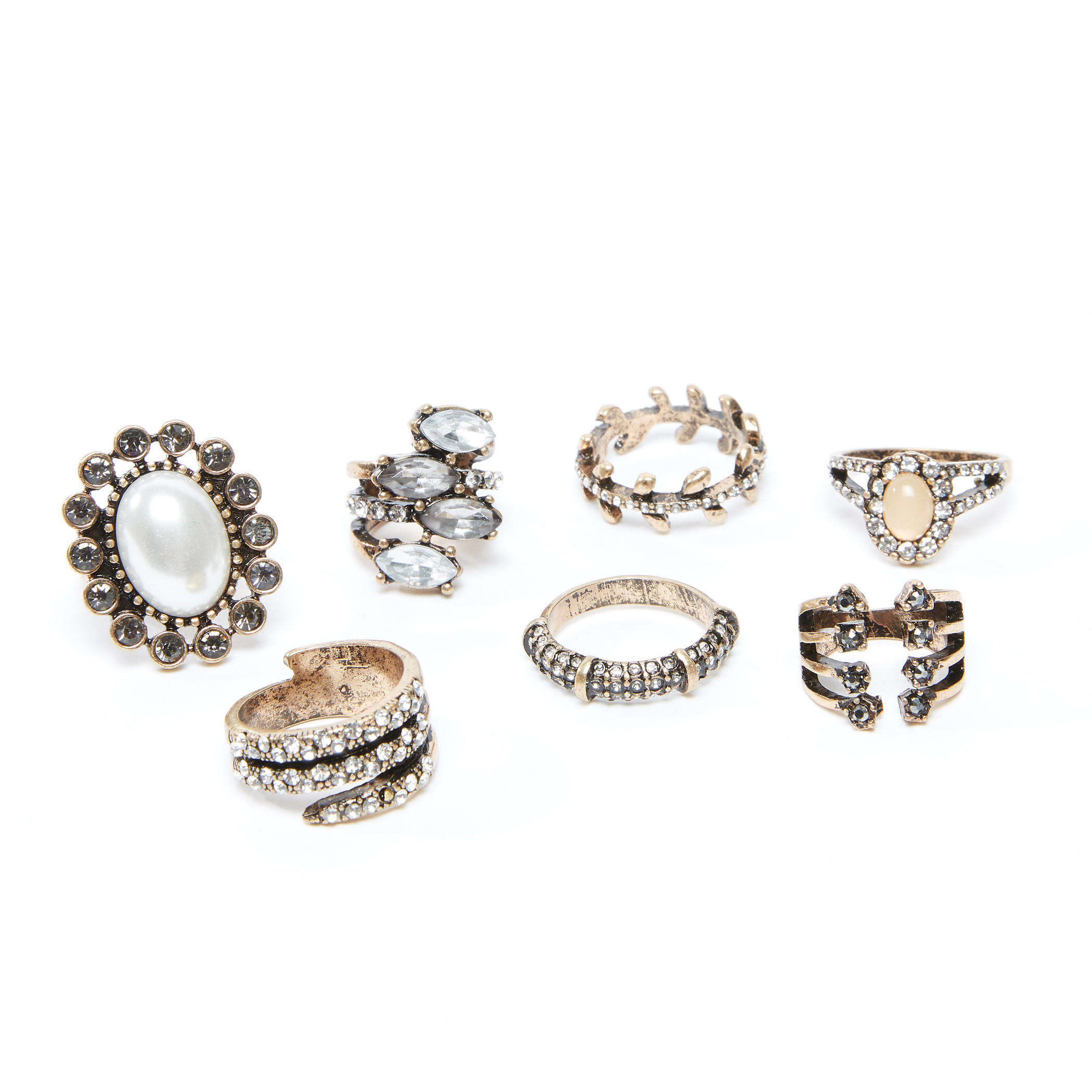 خواتم مزيّنة متنوعة - طقم من 7 قطع-women-watchesandjewellery-jewellery-rings-image-3