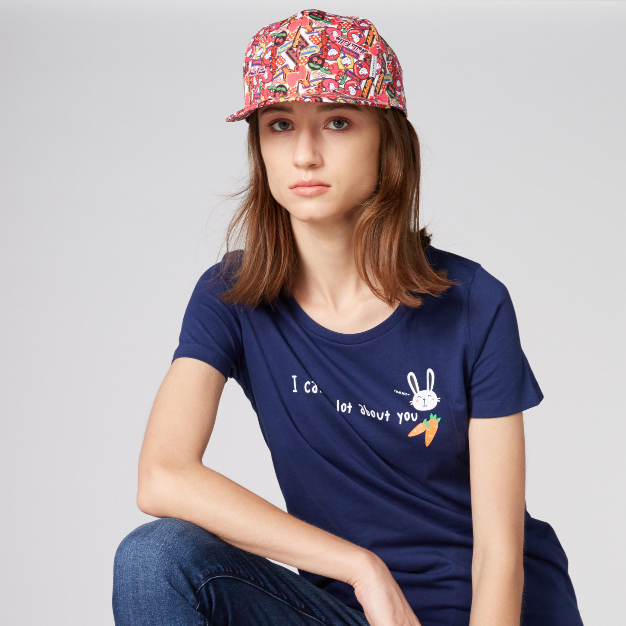 كاب بطبعات هاللو كيتي وإغلاق ميتاليك-women-clothingaccessories-capsandhats-image-2
