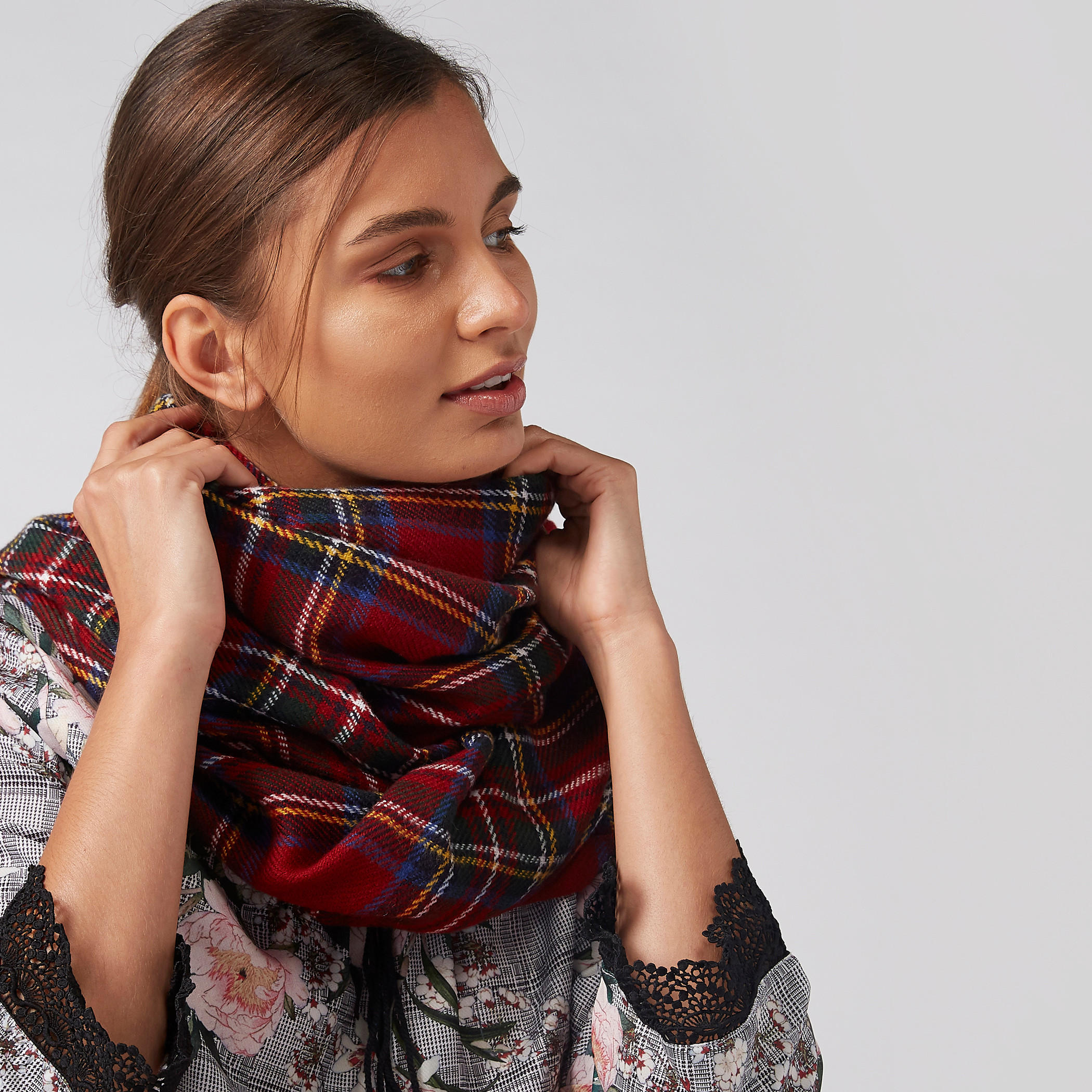 Chequered Scarf with Fringes-women-clothingaccessories-scarves-image-1