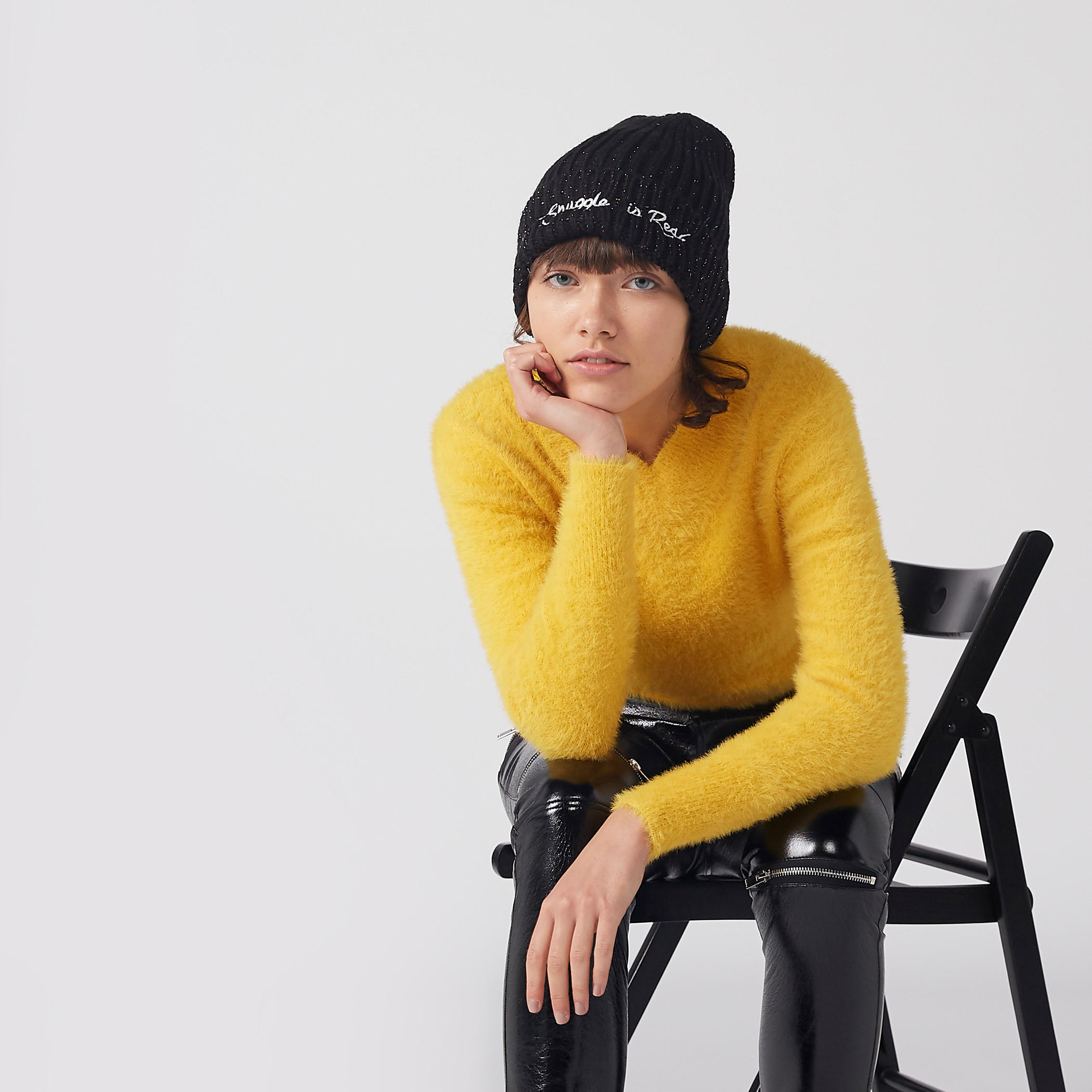قبعة بيني بارزة الملمس بتطريز-women-clothingaccessories-capsandhats-image-2