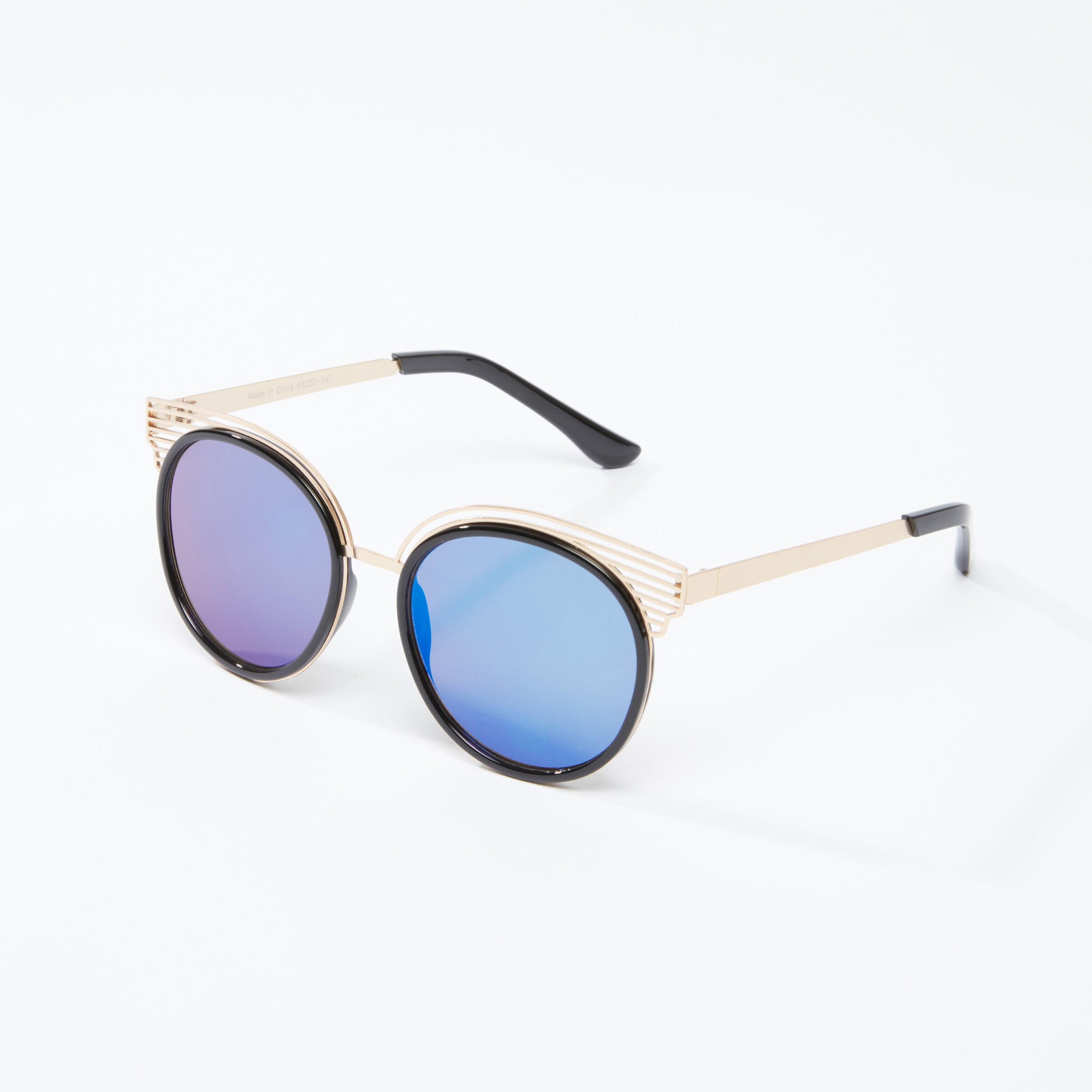 نظارة شمسية كات آي بإطار كامل-women-sunglasses-image-5