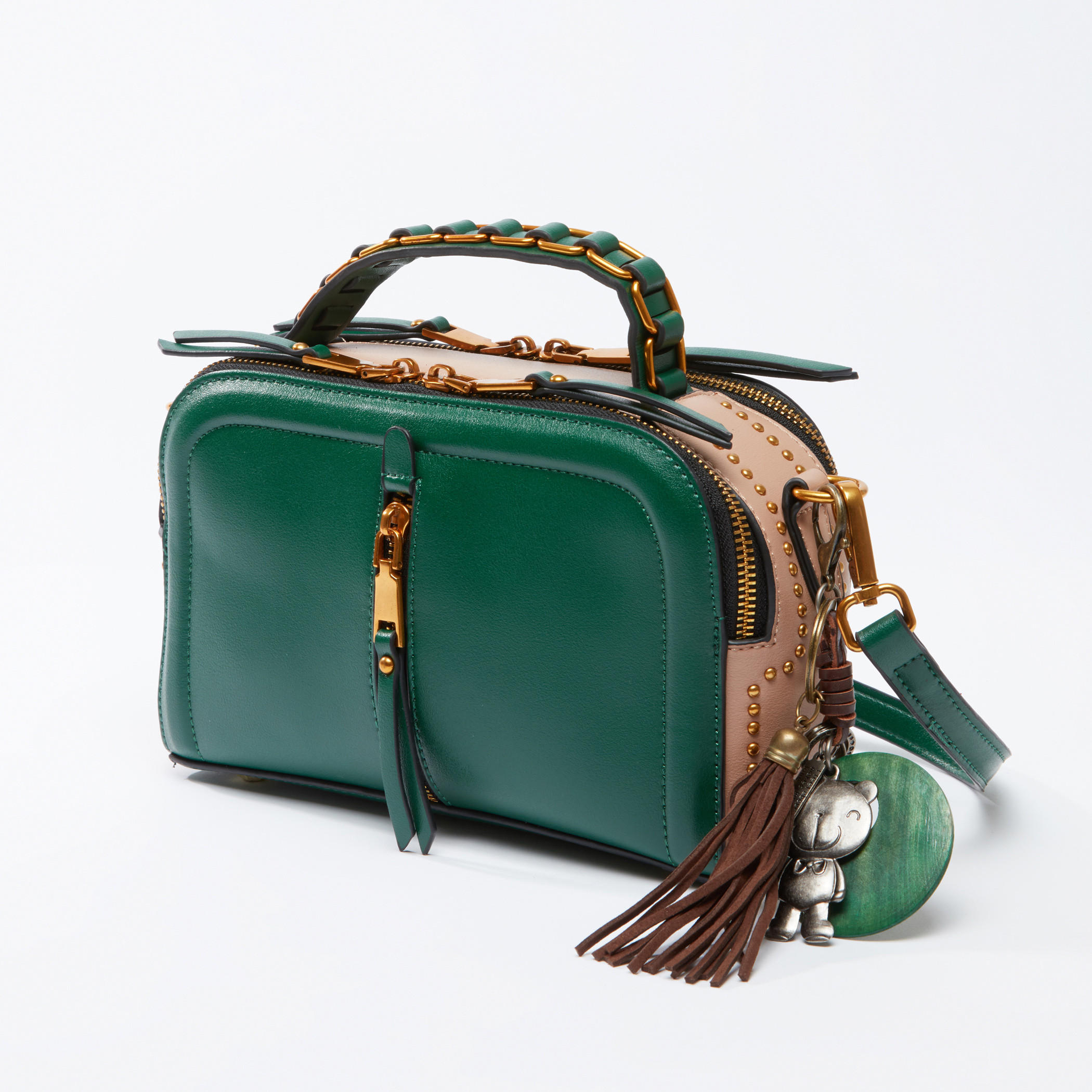 حقيبة كروس بودي مزيّنة بسحّاب إغلاق وشُرّابات-women-bagsandwallets-handbags-image-1