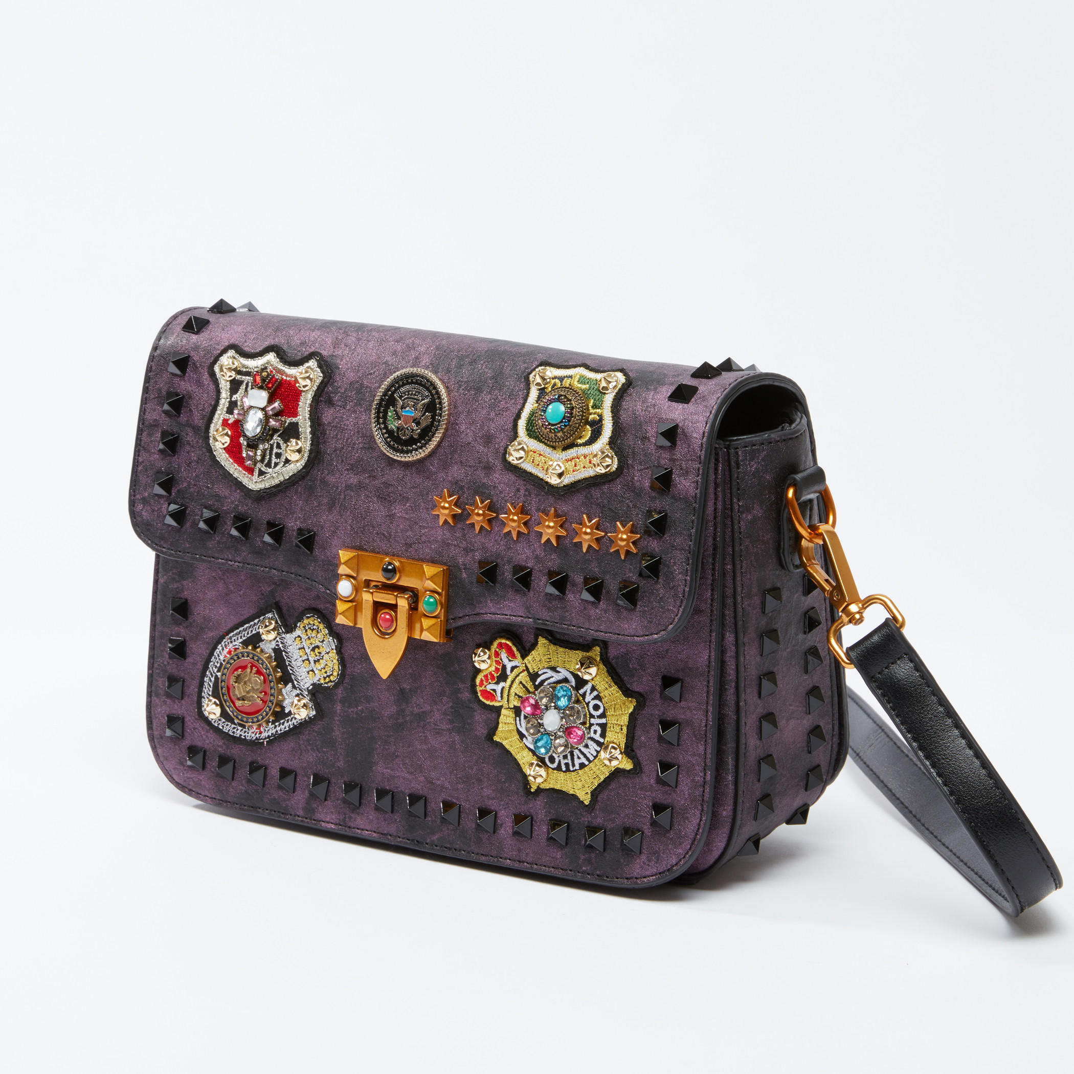 حقيبة ساتشيل مرصّعة بتزيينات-women-bagsandwallets-handbags-image-1