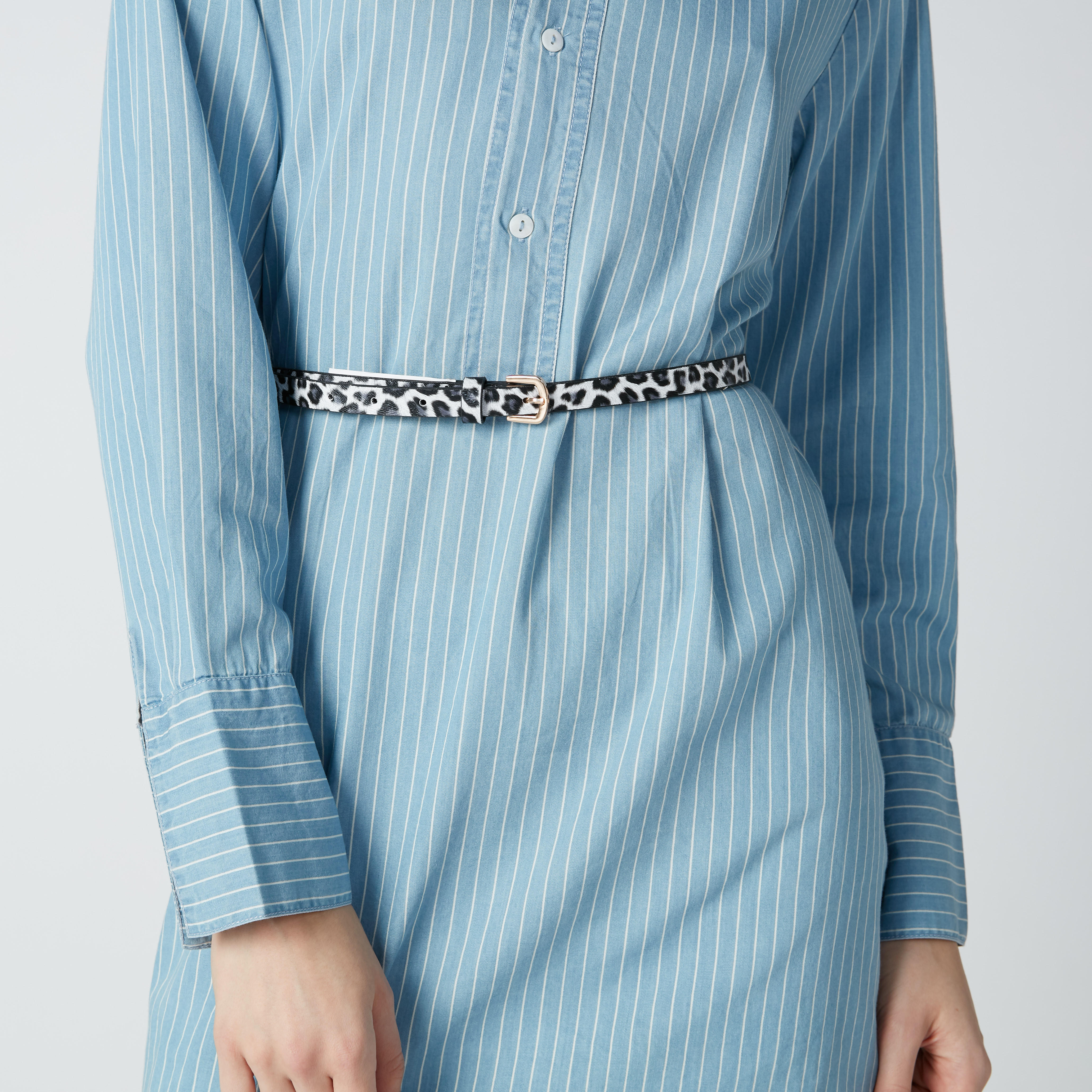 حزام بإبزيم بدبوس وطبعات-women-clothingaccessories-belts-image-2