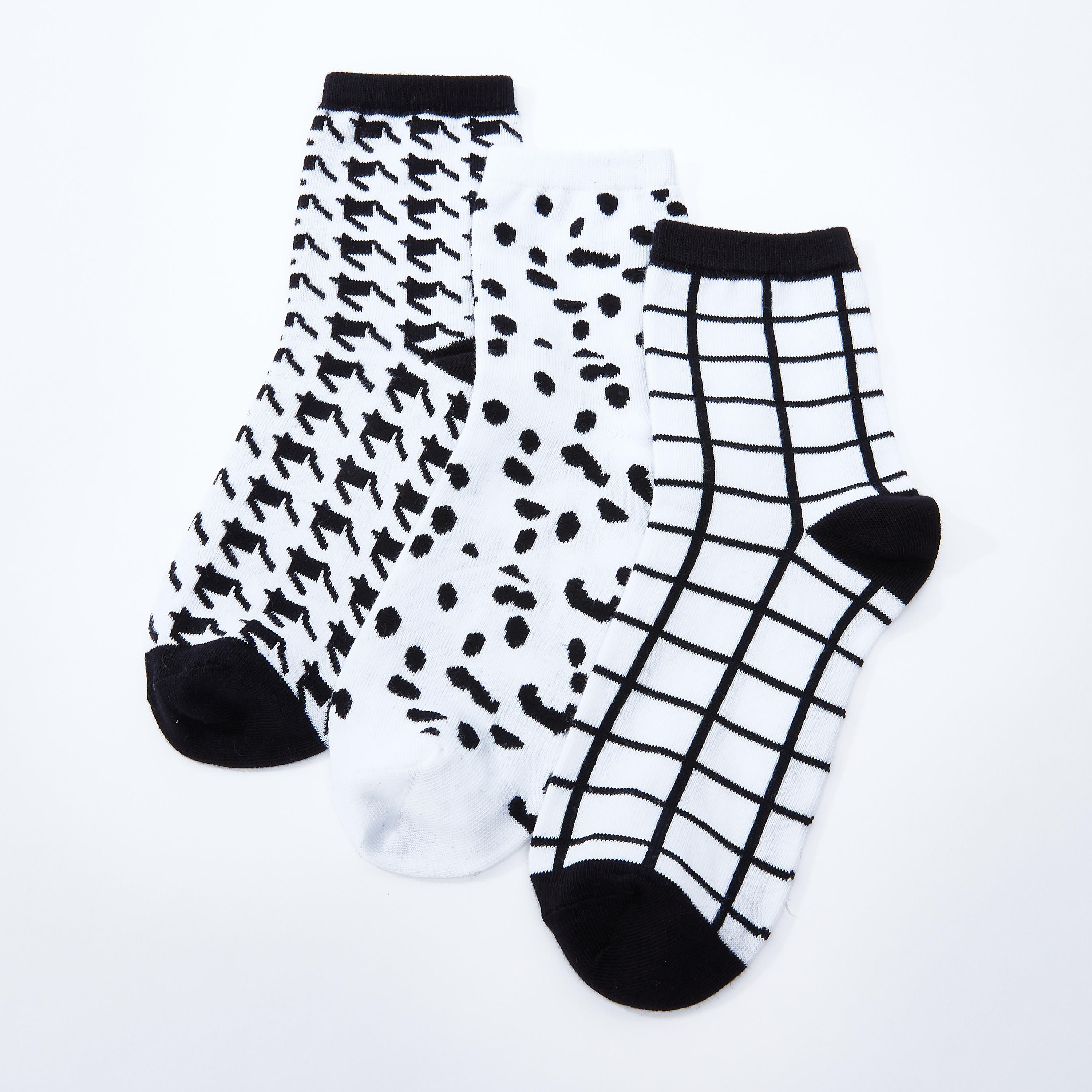 جوارب بطول الكاحل بطبعات - طقم من 3 أزواج-women-socksandstockings-image-2