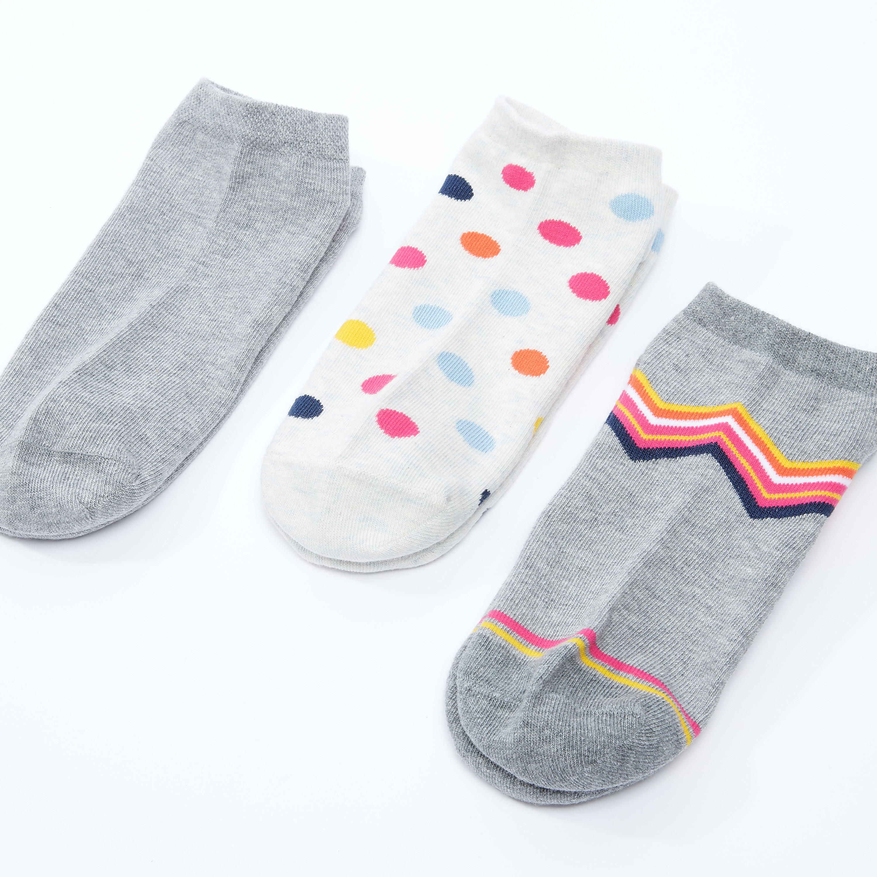 جوارب بطول الكاحل بطبعات - طقم من 3 أزواج-women-socksandstockings-image-1