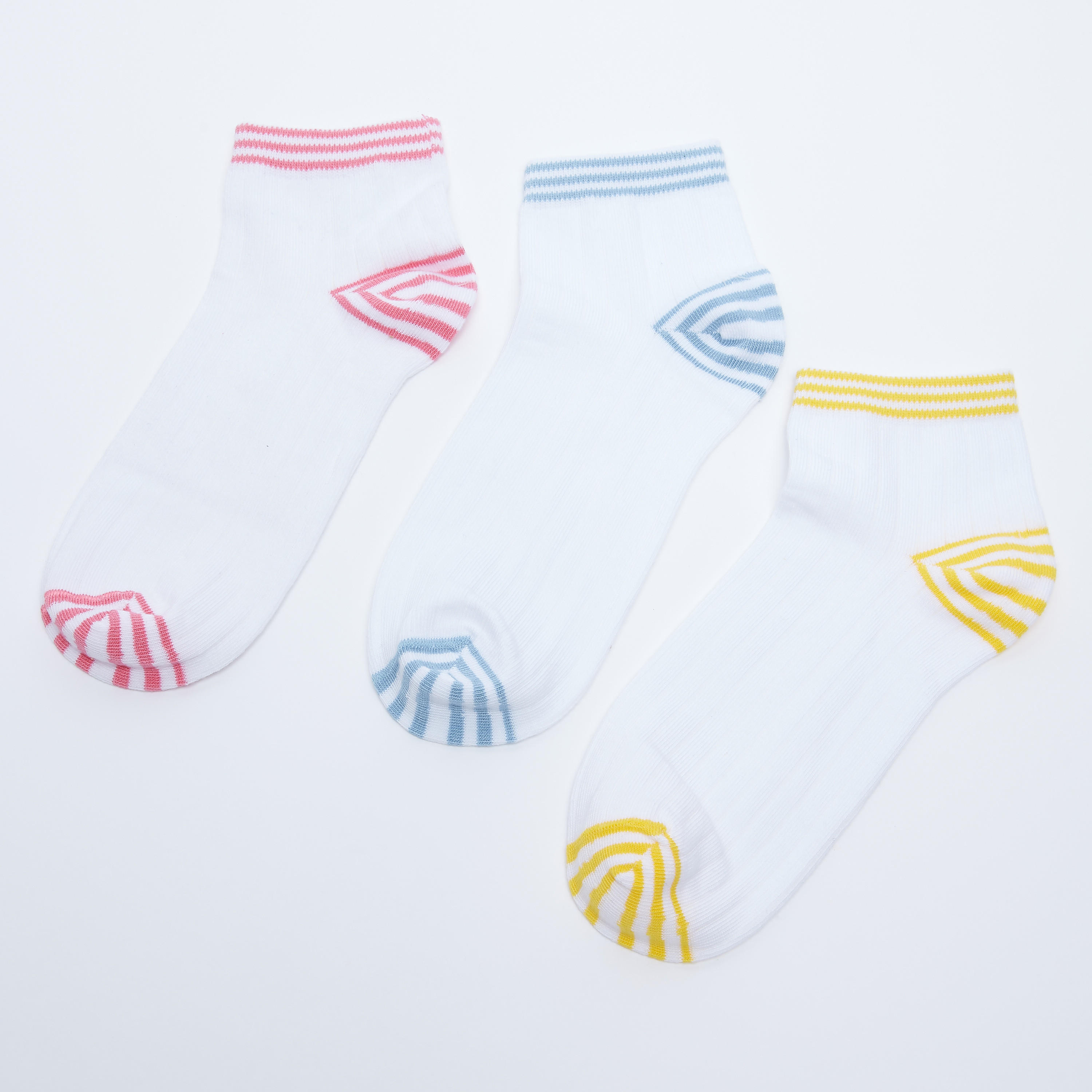جوارب مقلّمة بطول الكاحل - طقم من 3 أزواج-women-socksandstockings-image-3