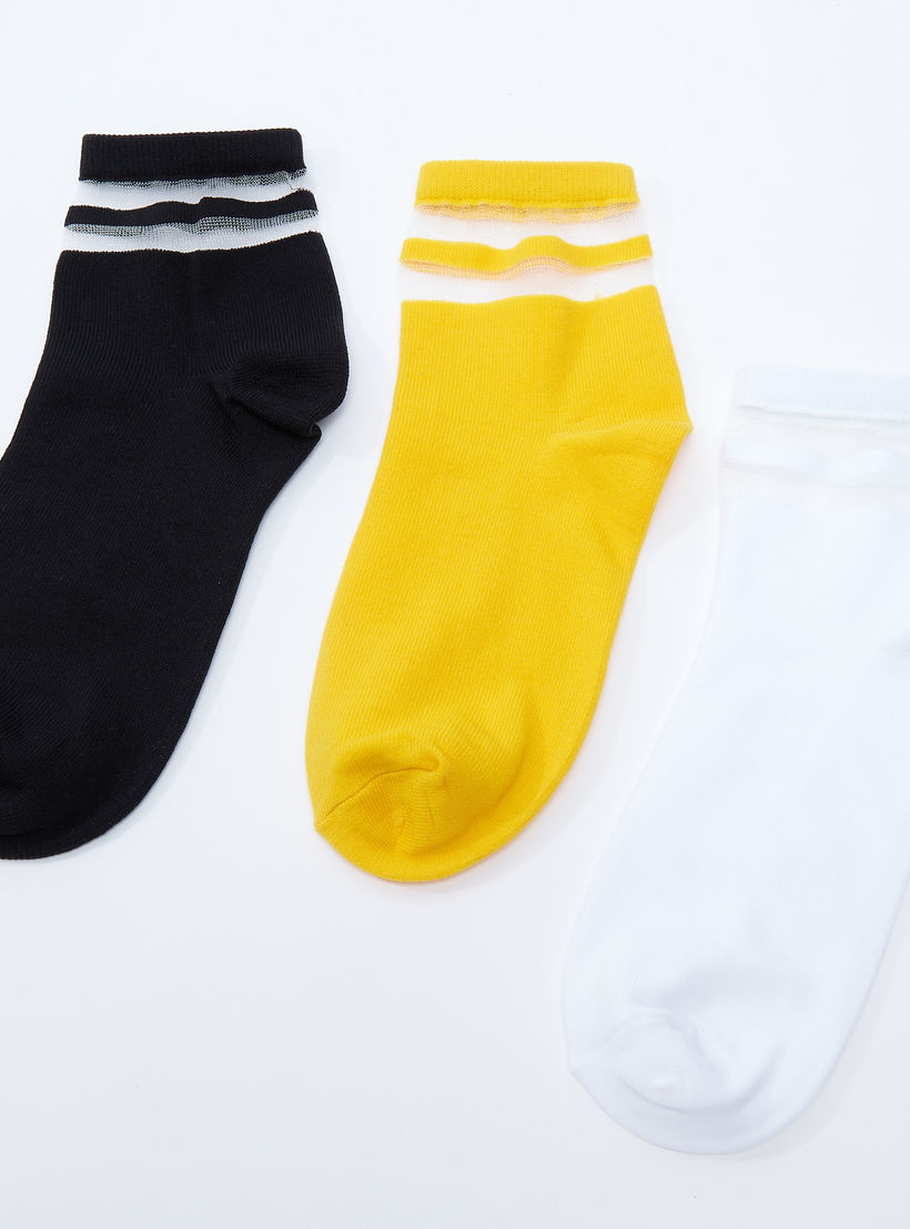 جوارب مقلّمة بطول الكاحل - طقم من 3 أزواج-women-socksandstockings-image-1
