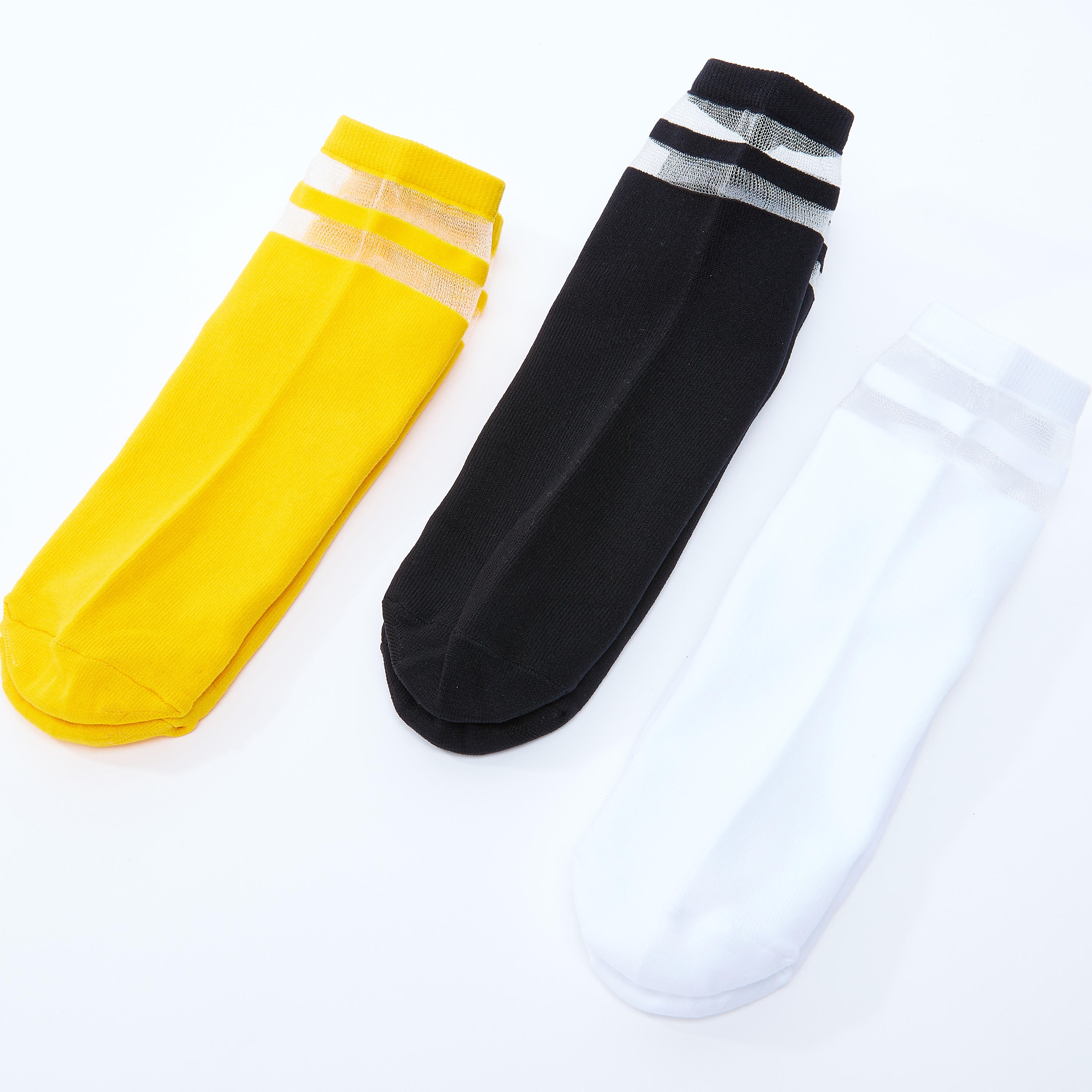 جوارب مقلّمة بطول الكاحل - طقم من 3 أزواج-women-socksandstockings-image-3