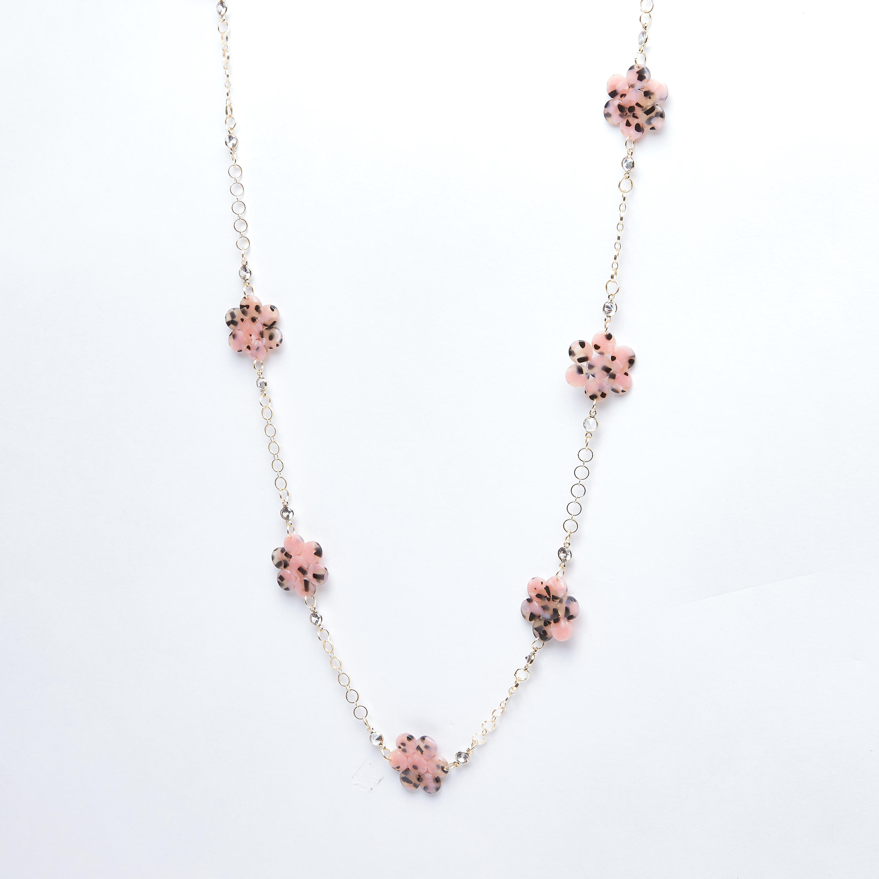 قلادة بتفاصيل مرصّعة وتزيينات زهرية-women-watchesandjewellery-jewellery-necklacesandpendants-image-1