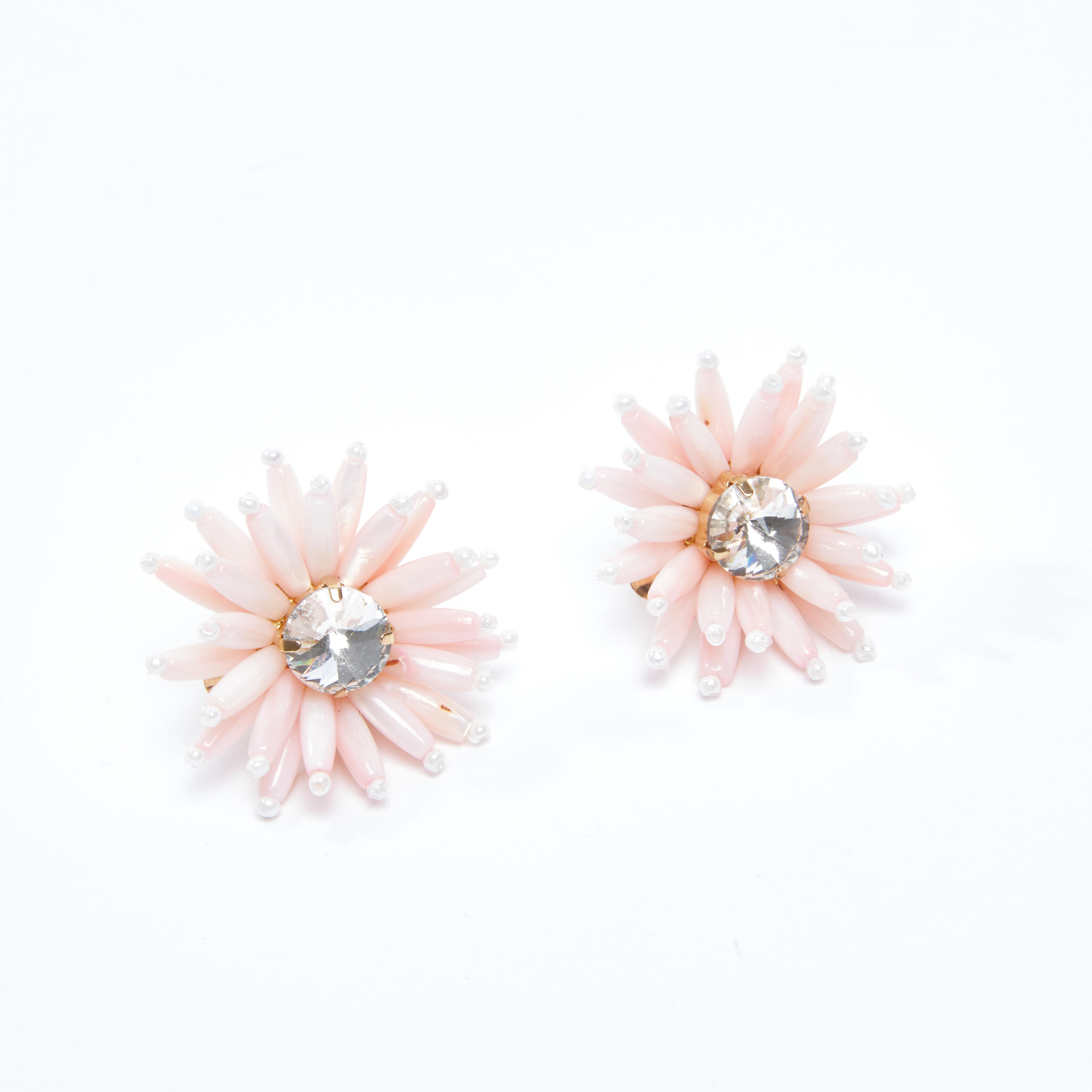أقراط قفل بتفاصيل مرصّع ولؤلؤ-women-watchesandjewellery-jewellery-necklacesandpendants-image-1
