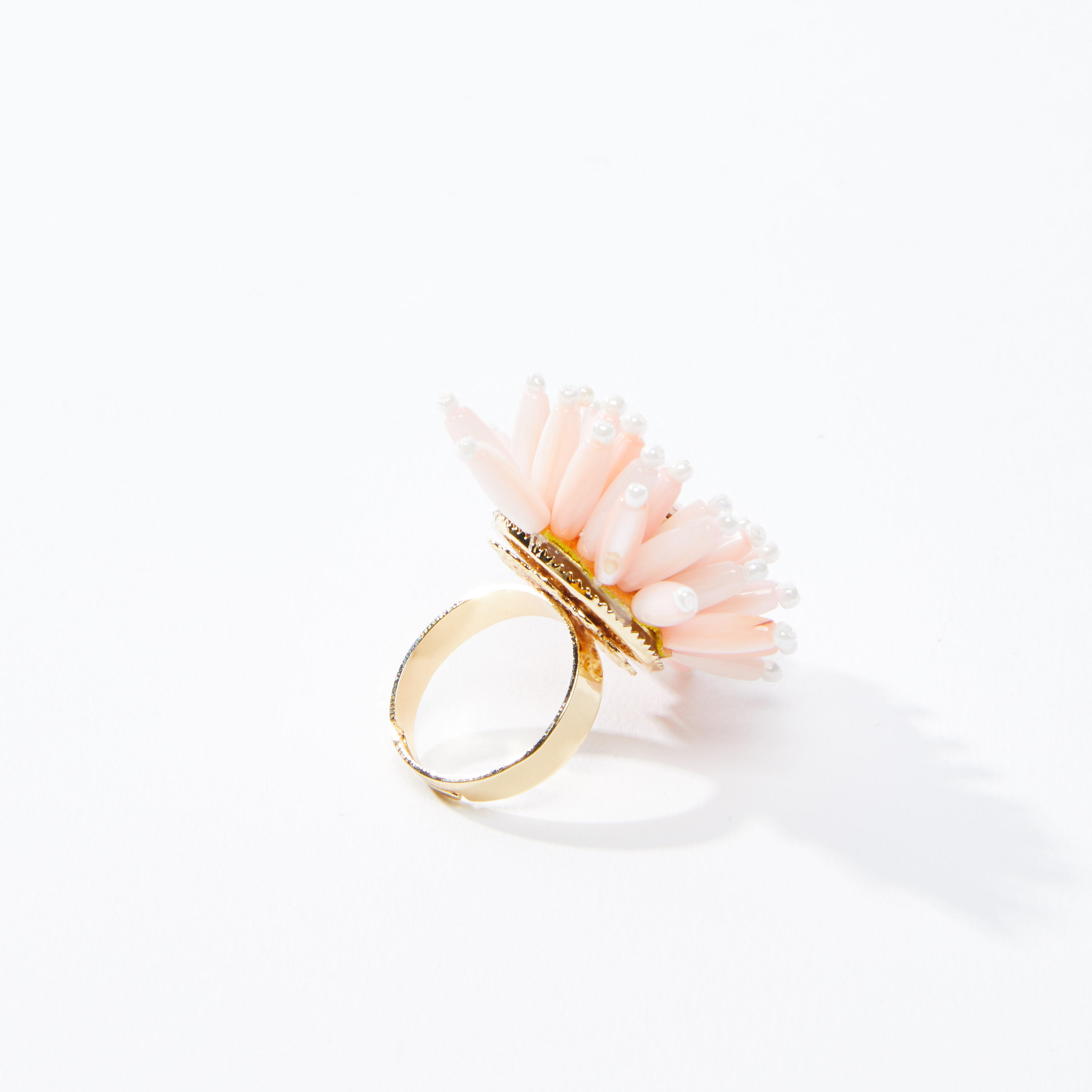 خاتم مرصع بتفاصيل لؤلؤ-women-watchesandjewellery-jewellery-rings-image-3