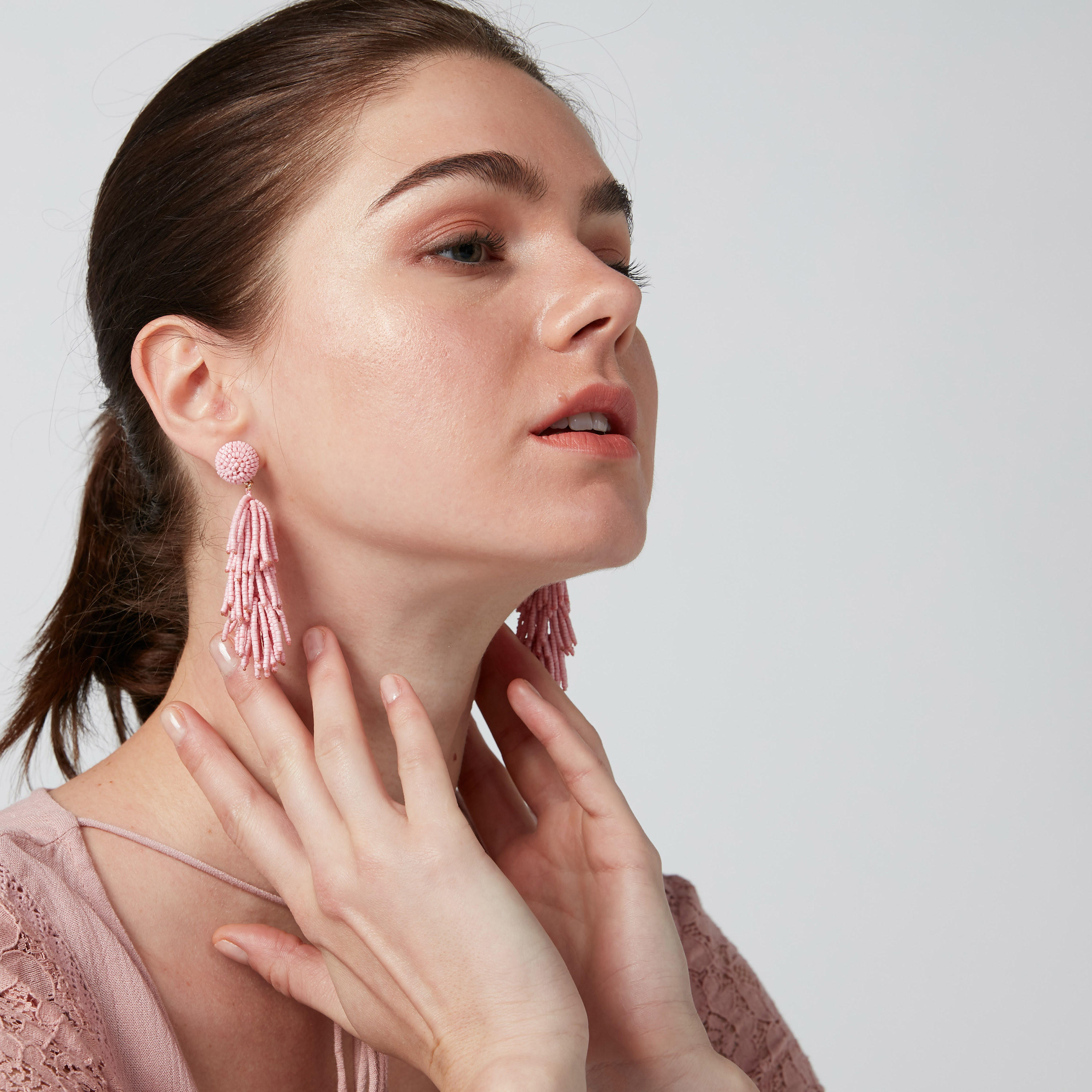 Beaded Dangling Earrings with Pushback Closure-women-watchesandjewellery-jewellery-earrings-image-2