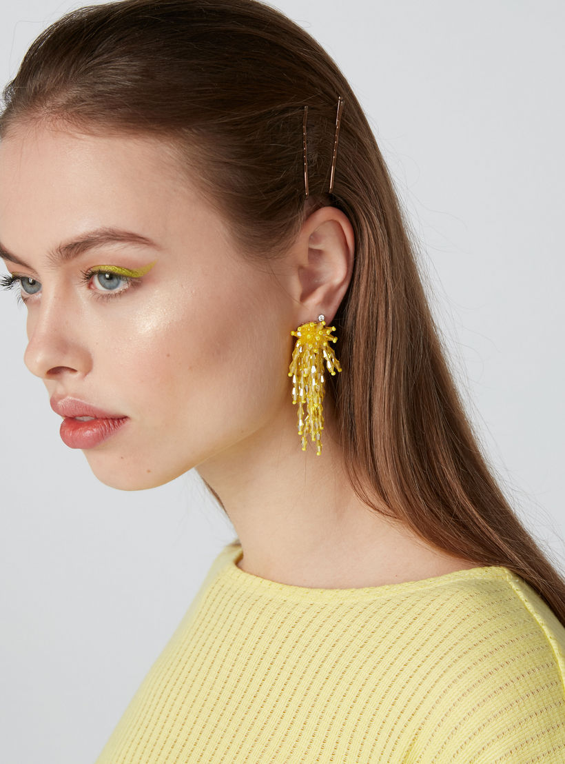 Beaded Dangling Earrings with Pushback Closure-women-watchesandjewellery-jewellery-earrings-image-2