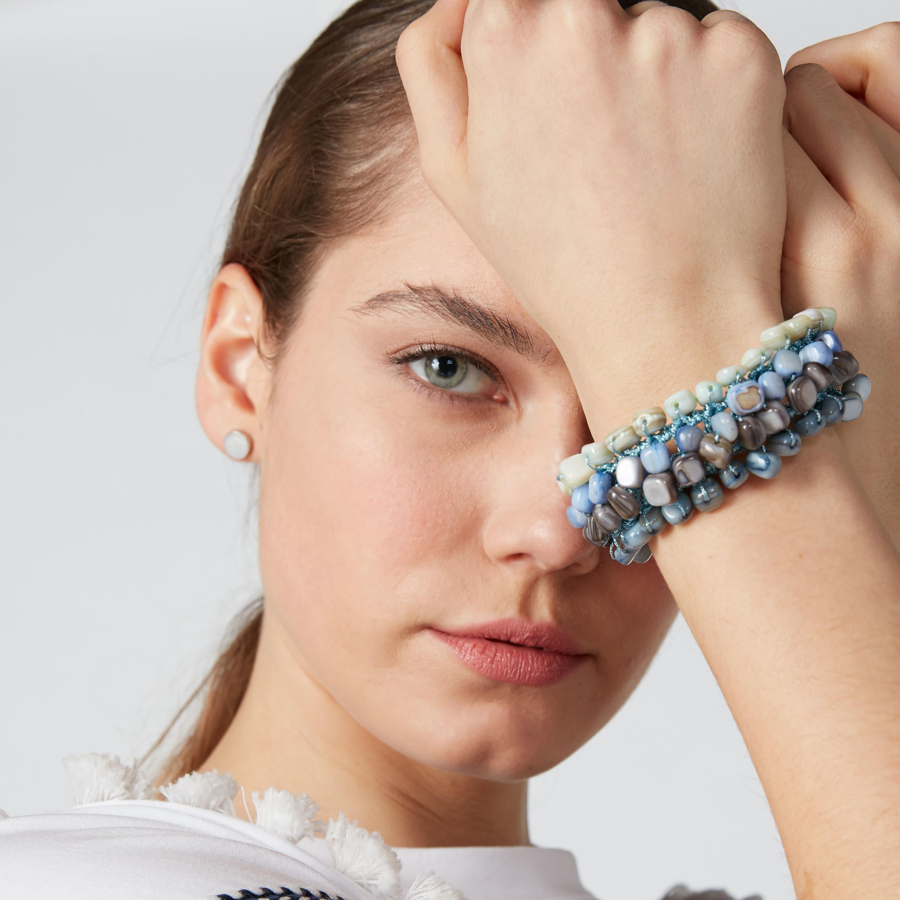 Beaded Bracelet-women-watchesandjewellery-jewellery-banglesandbracelets-image-2
