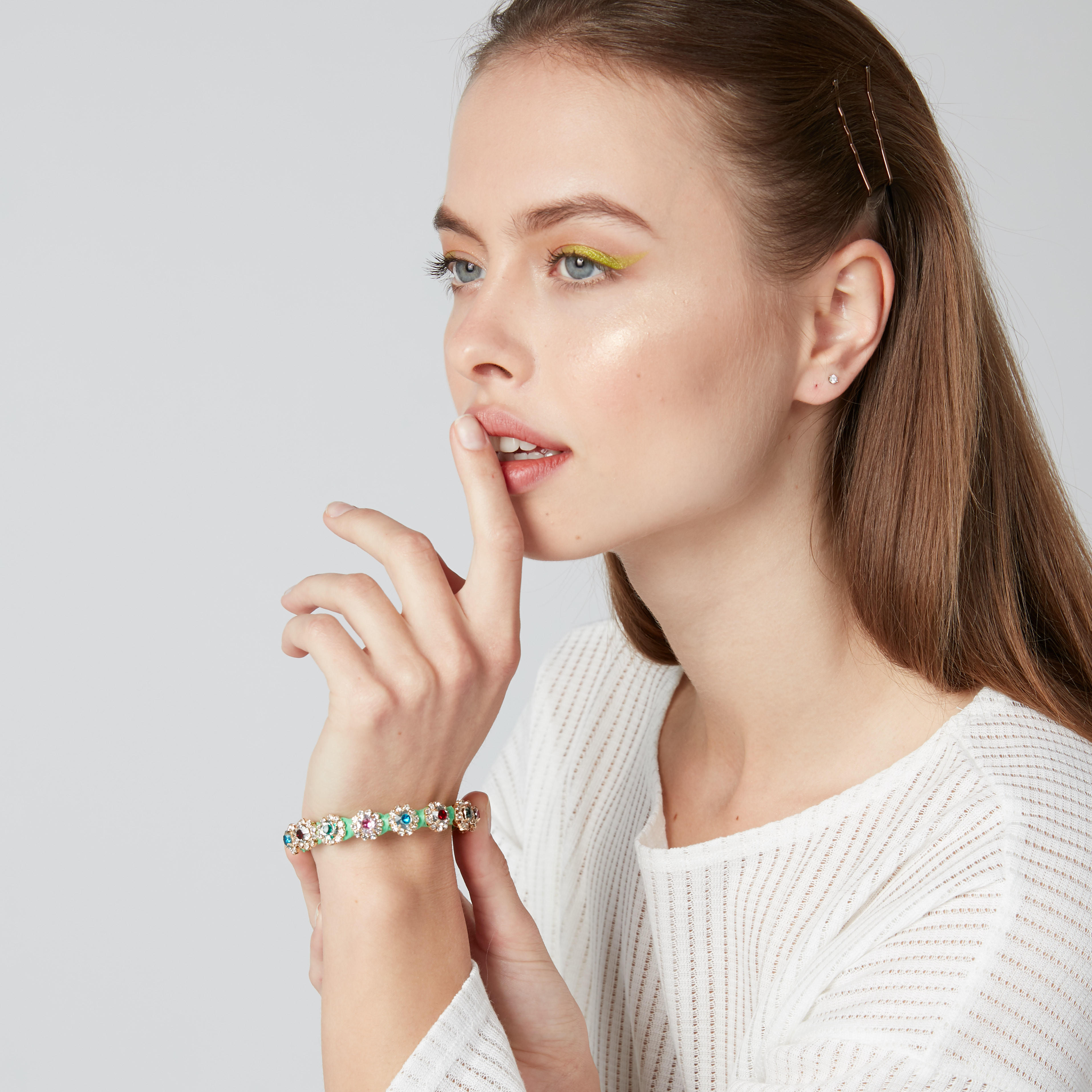 سوار مرصع بشرّابات-women-watchesandjewellery-jewellery-banglesandbracelets-image-2