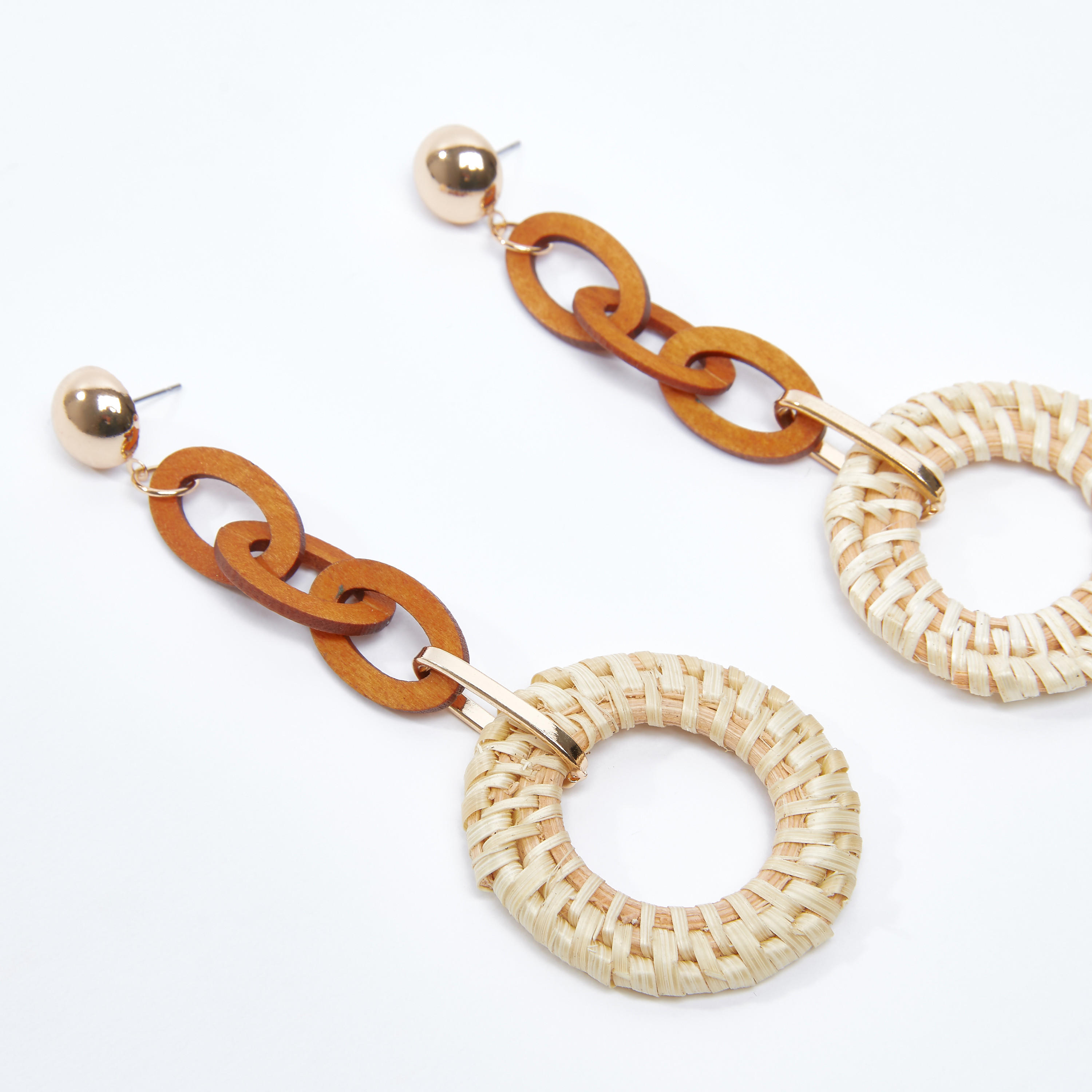 أقراط متدليّة بمكبس إغلاق-women-watchesandjewellery-jewellery-earrings-image-2